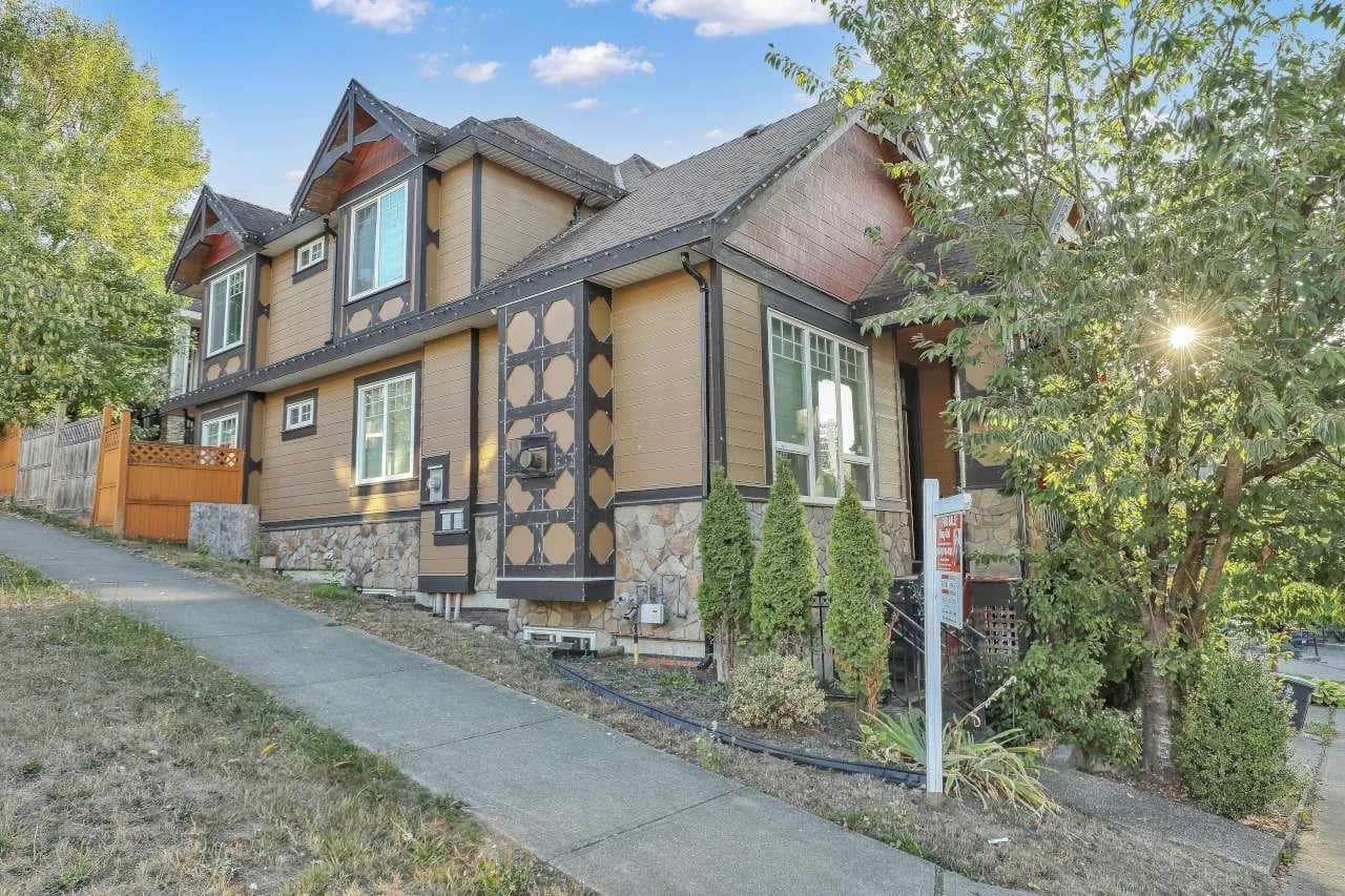14866 62a Avenue, Surrey, BC V3S 2W9 — image 5