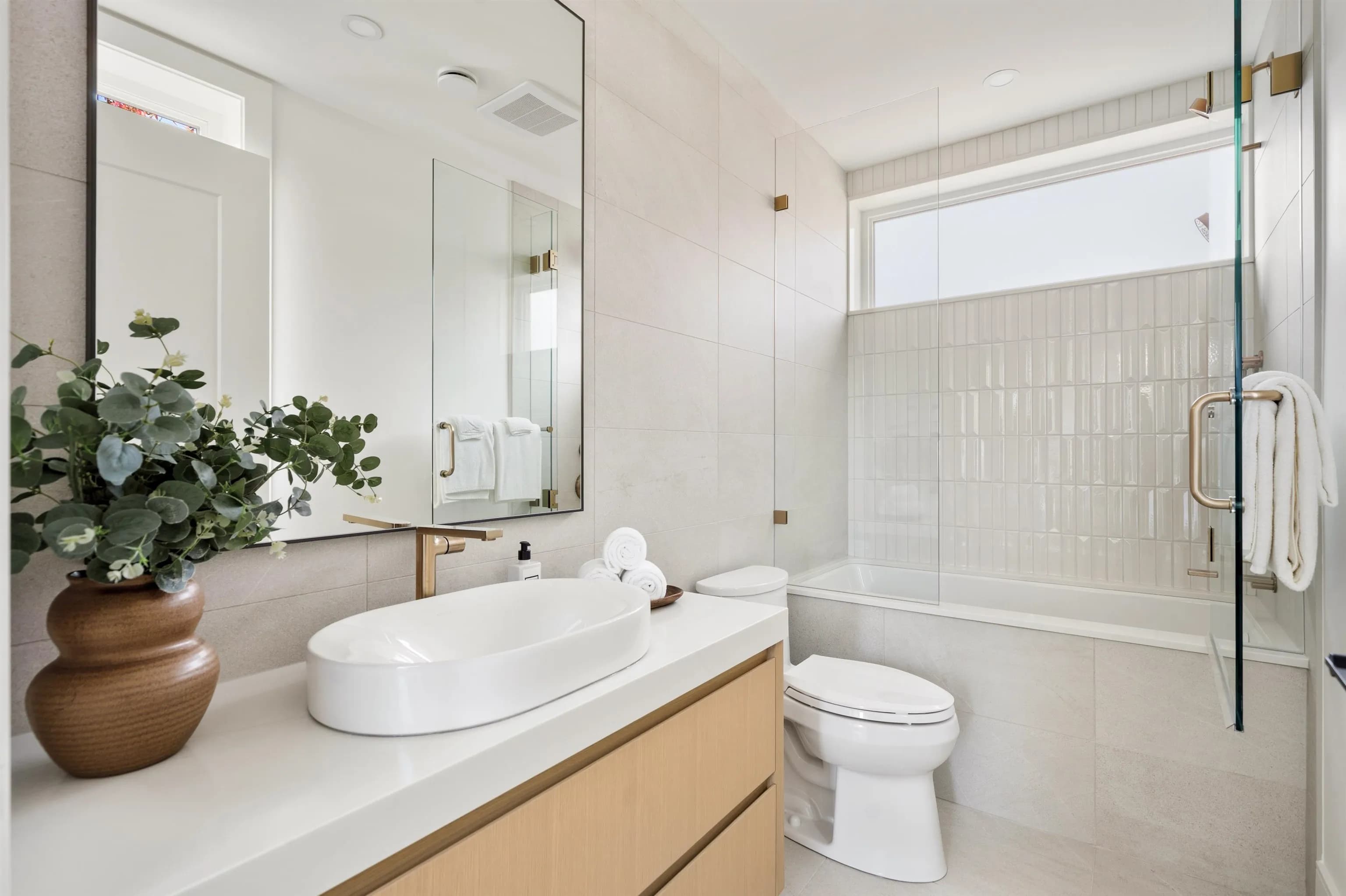 2 3657 W 11th Avenue, Vancouver, BC V6R 2K4 — image 29