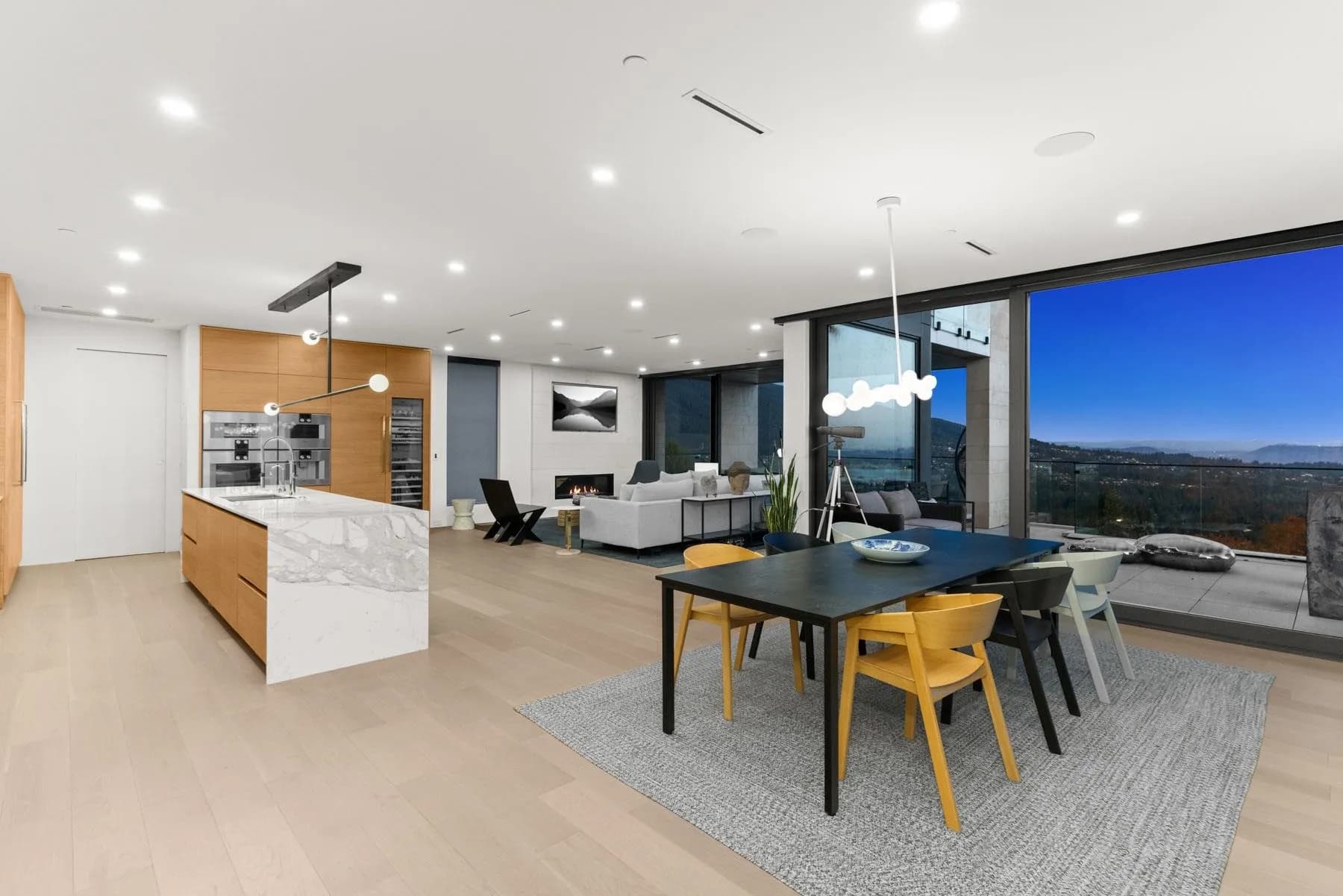 1027 Millstream Road, West Vancouver, BC V7S 2C6 — image 10