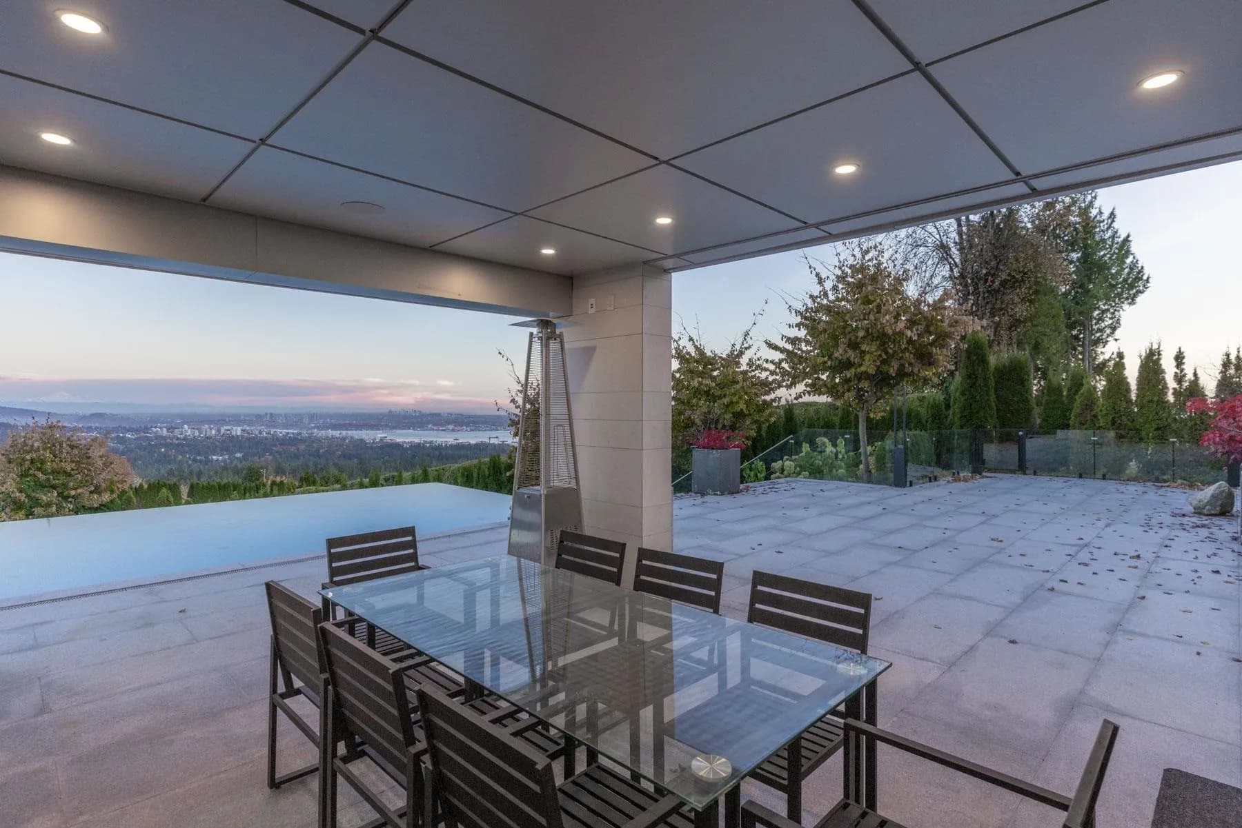 1027 Millstream Road, West Vancouver, BC V7S 2C6 — image 35