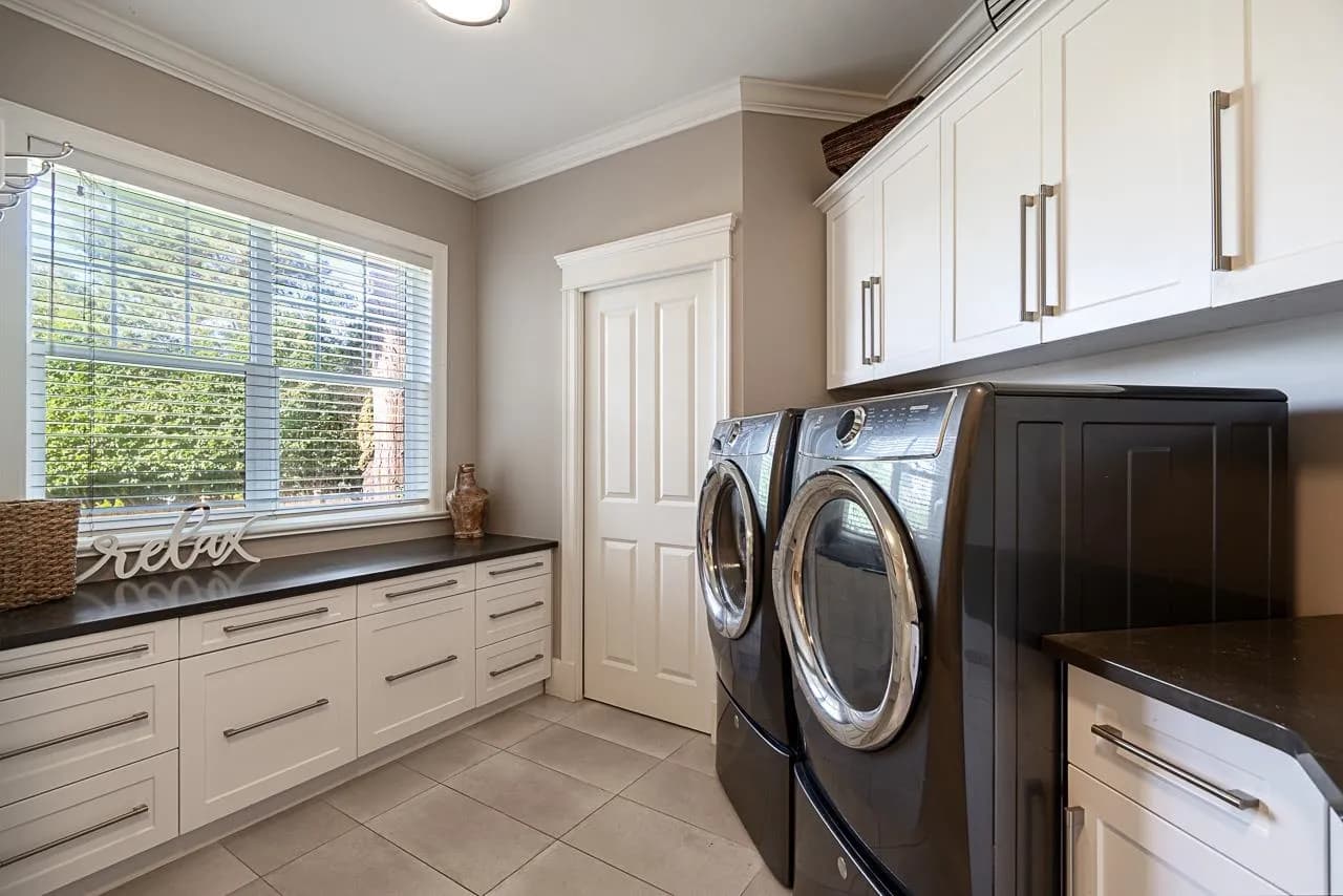 13761 22a Avenue, Surrey, BC V4A 9V8 — image 17