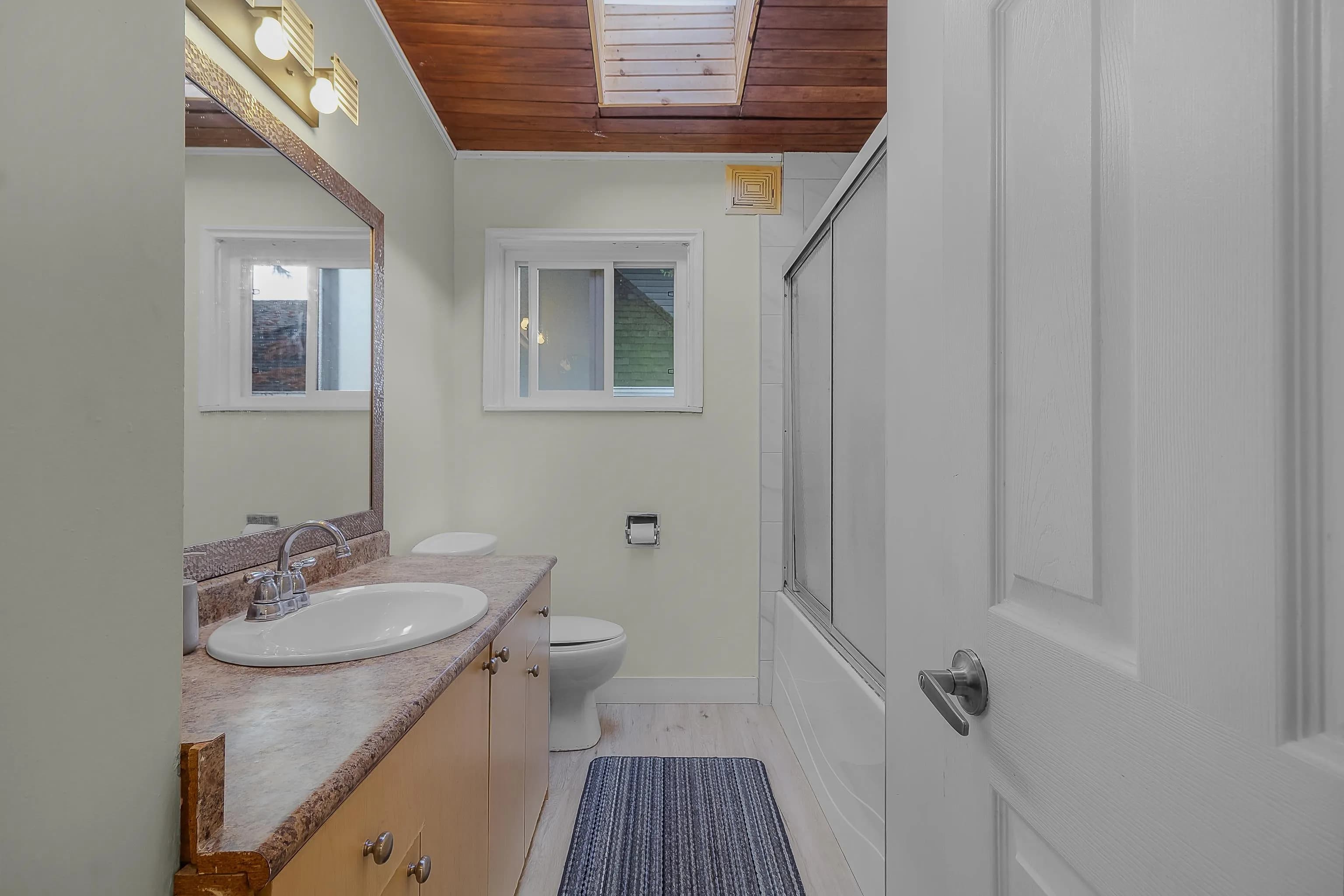 9387 140 Street, Surrey, BC V3V 5Z3 — image 30