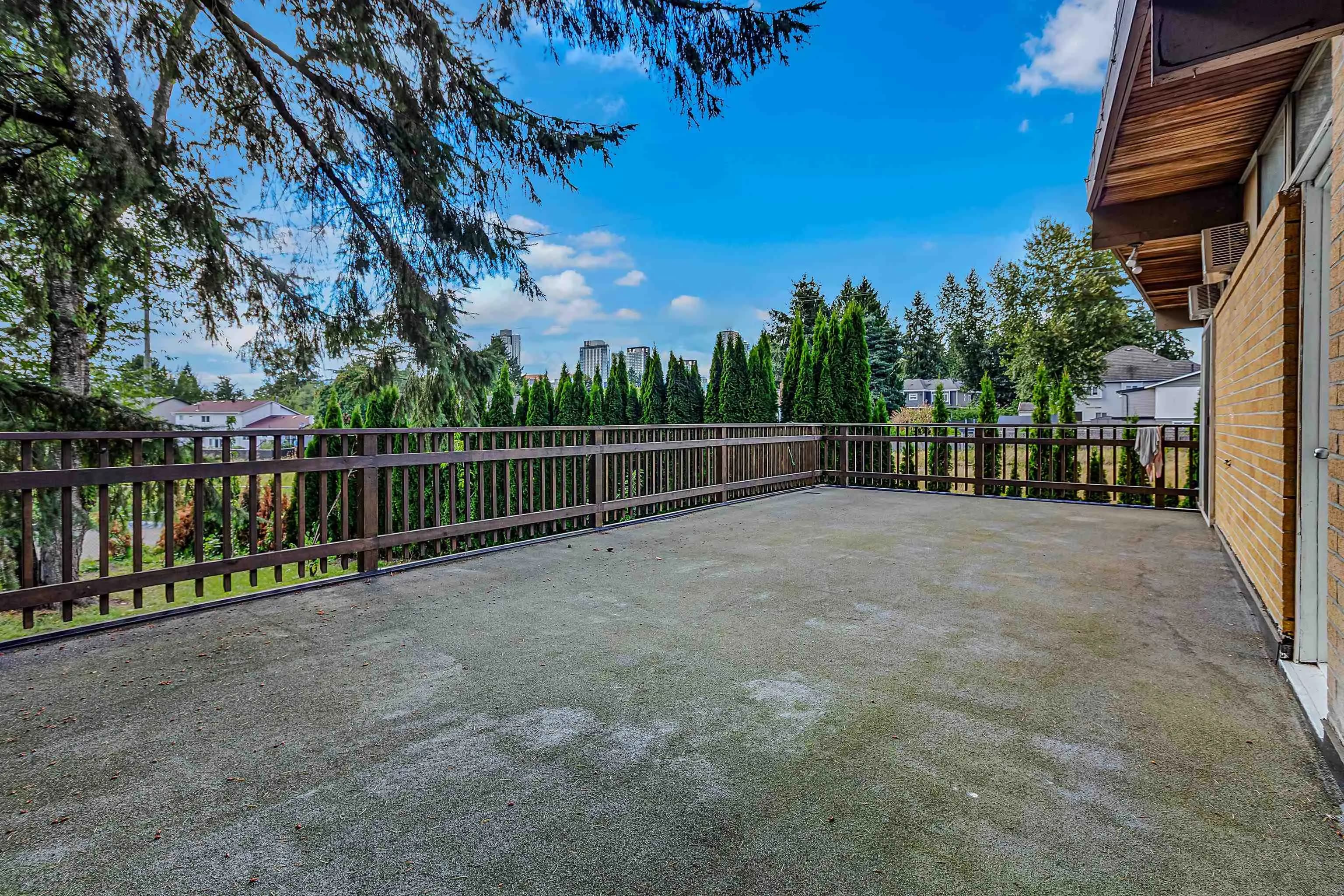 9387 140 Street, Surrey, BC V3V 5Z3 — image 27