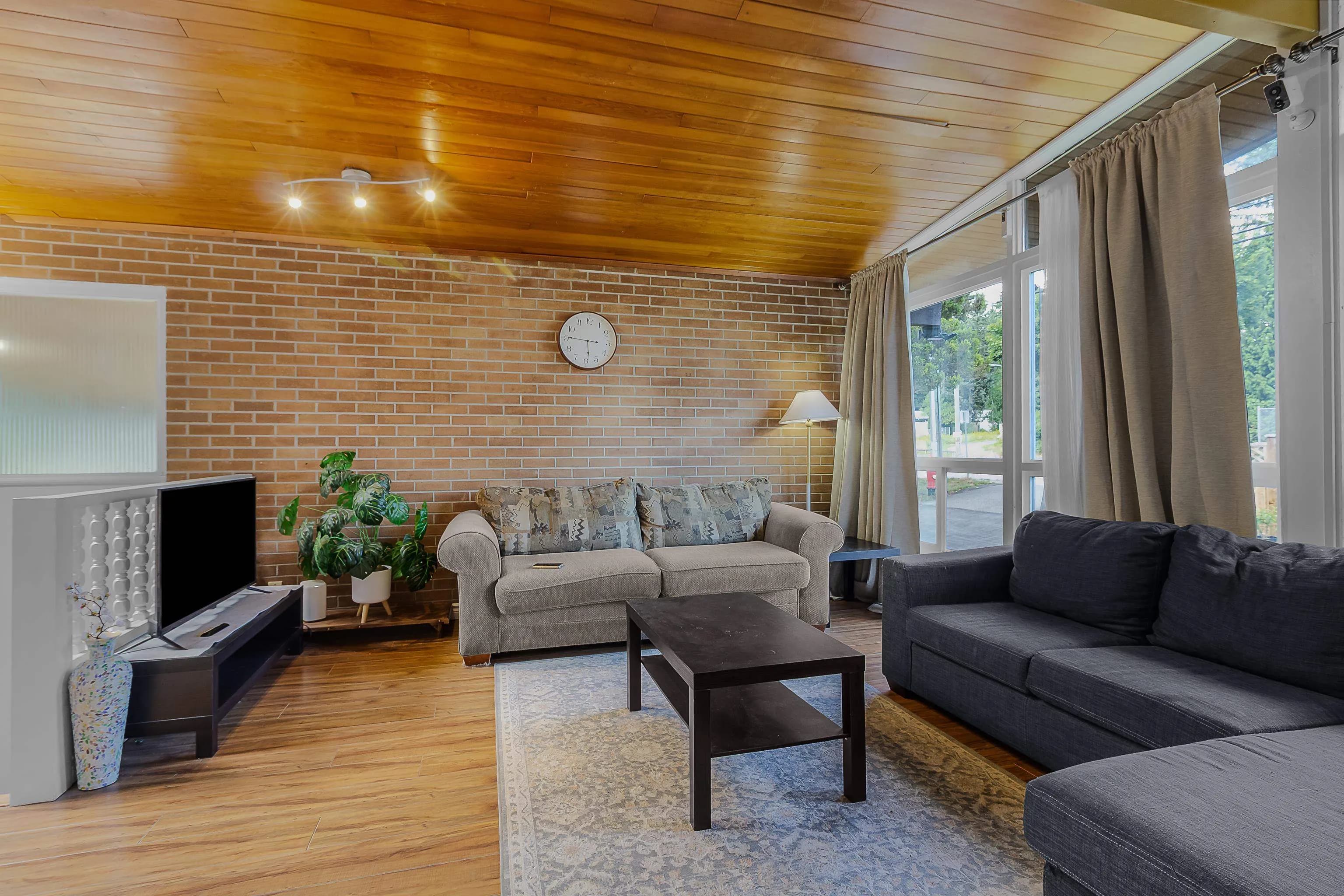 9387 140 Street, Surrey, BC V3V 5Z3 — image 14