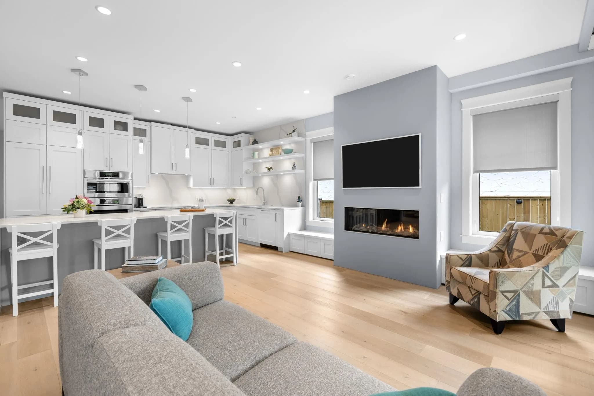 6560 Nelson Avenue, West Vancouver, BC V7W 2A9 — image 4