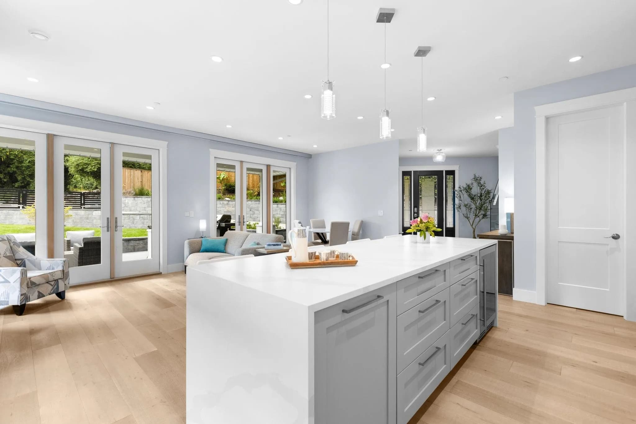6560 Nelson Avenue, West Vancouver, BC V7W 2A9 — image 9