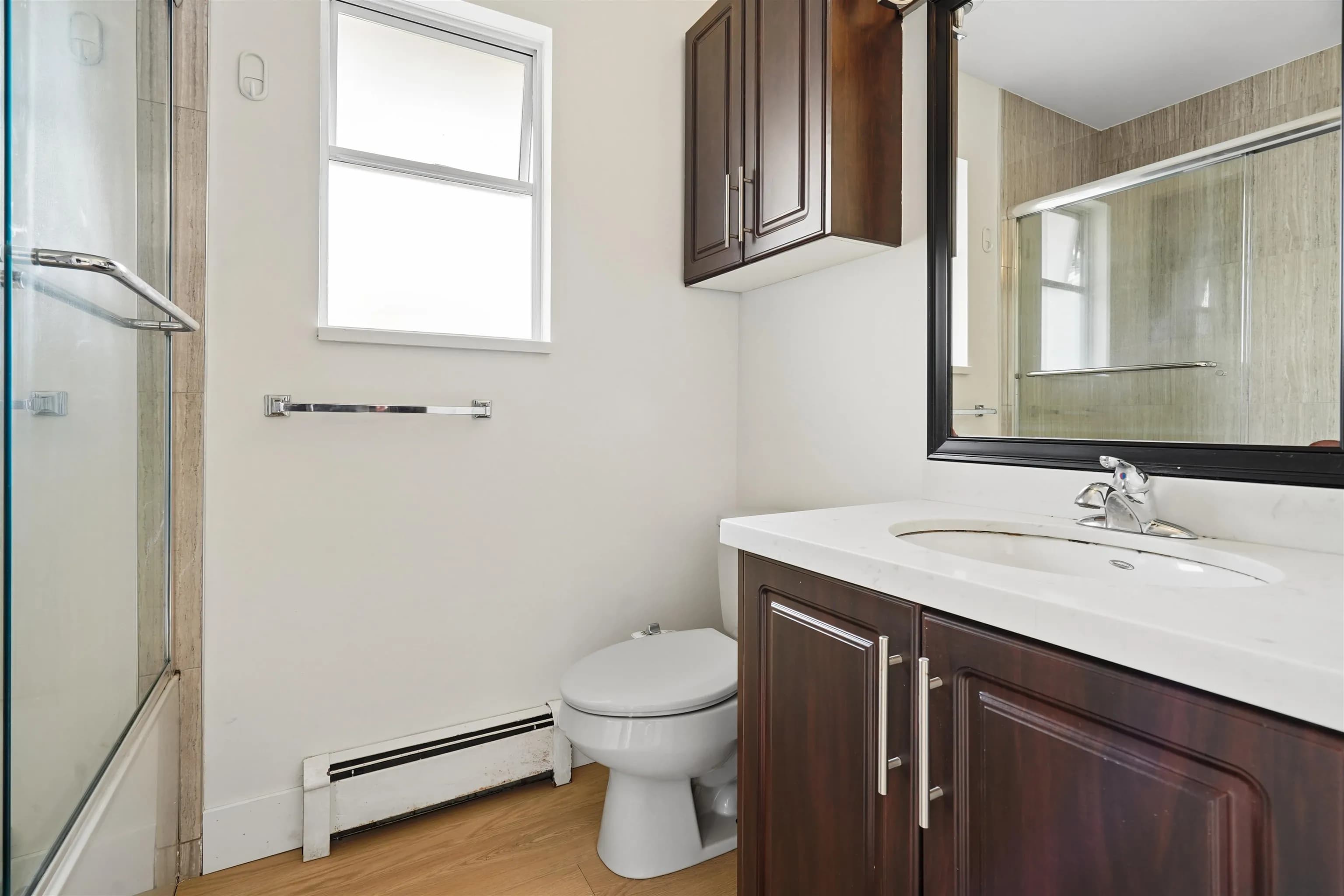 7021 143a Street, Surrey, BC V3W 0X5 — image 17