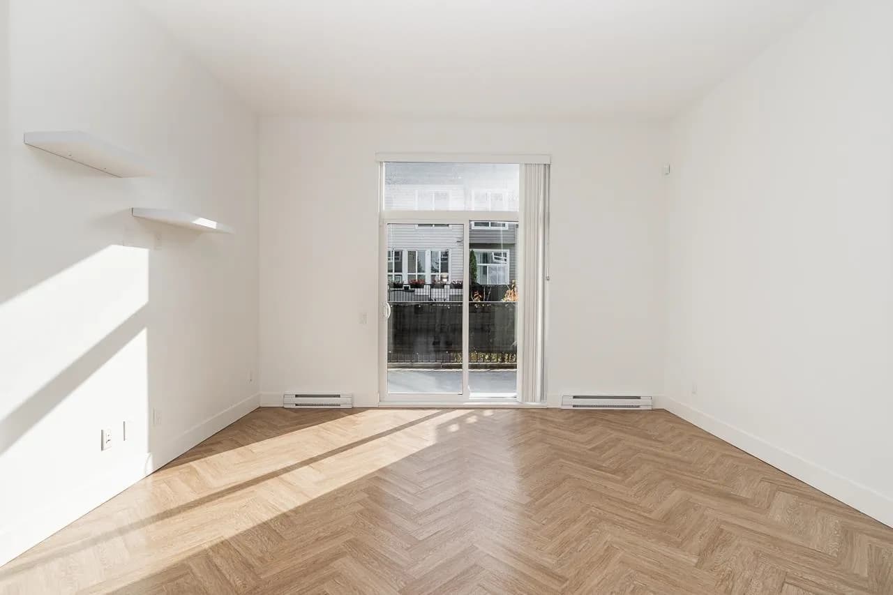 2 15938 27 Avenue, Surrey, BC V3Z 0T2 — image 4