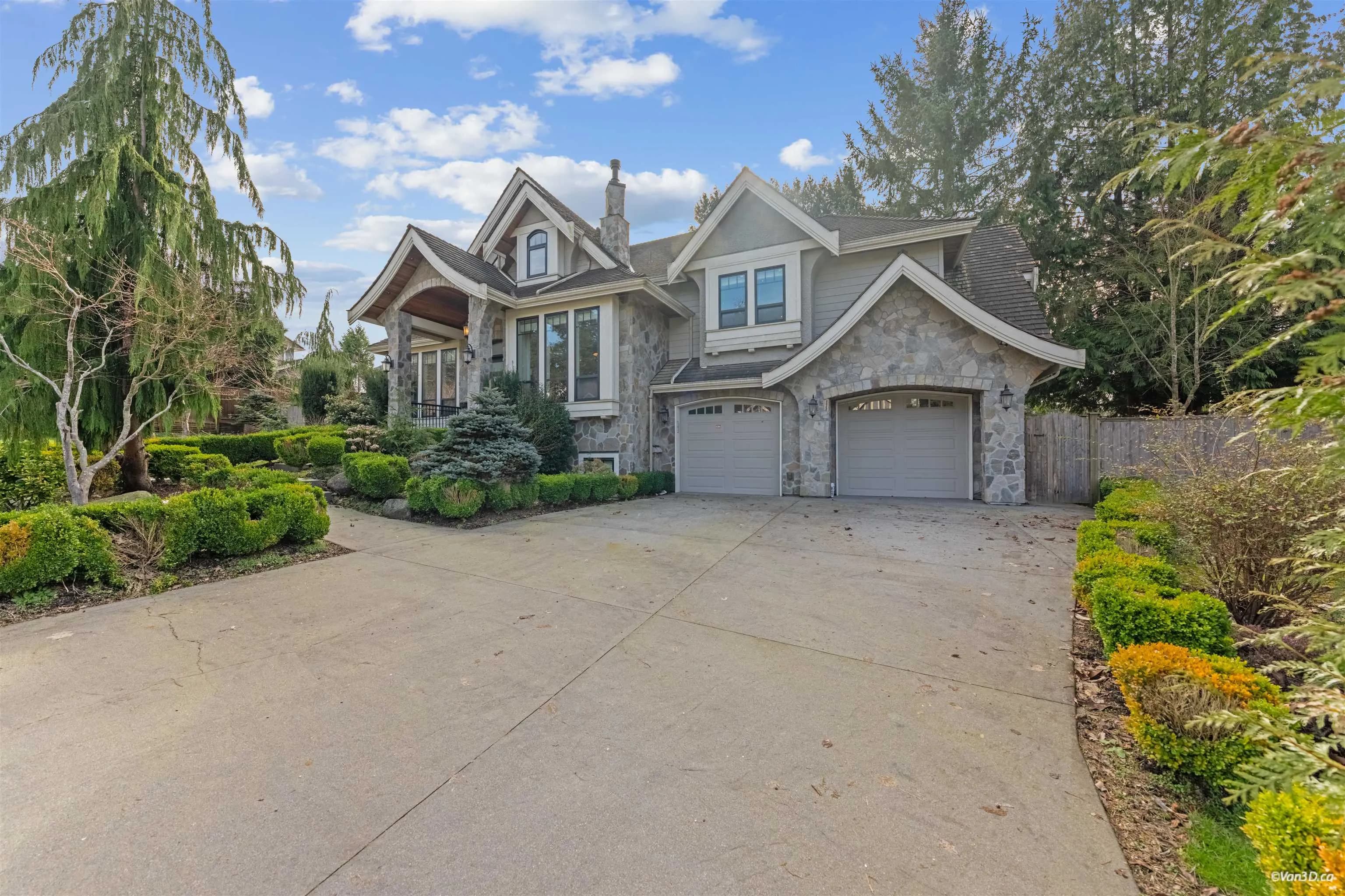 14428 33a Avenue, Surrey, BC V4P 3R7 — image 2
