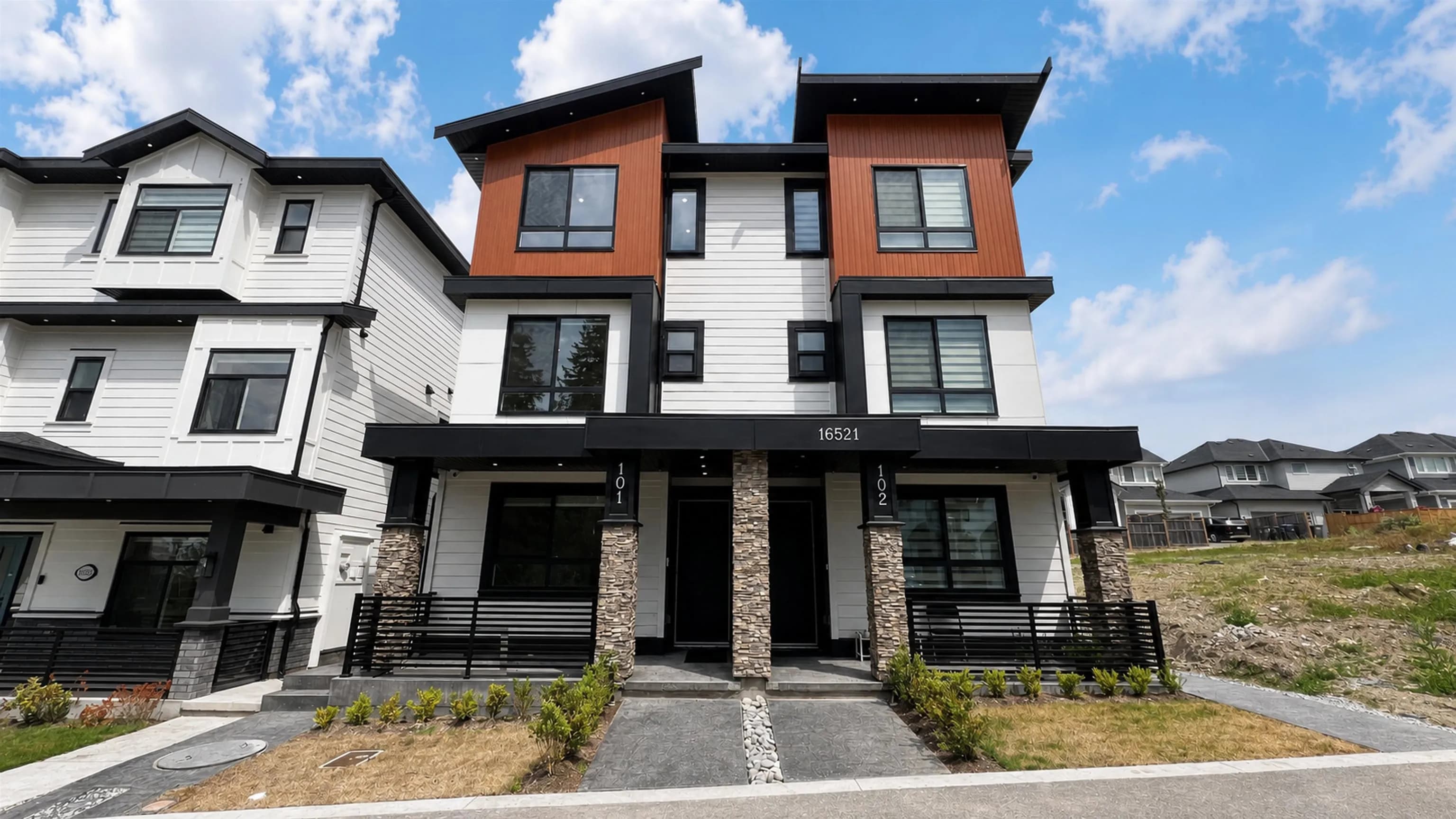 16521 20 Avenue, Surrey, BC V3Z 0X6 — image 1