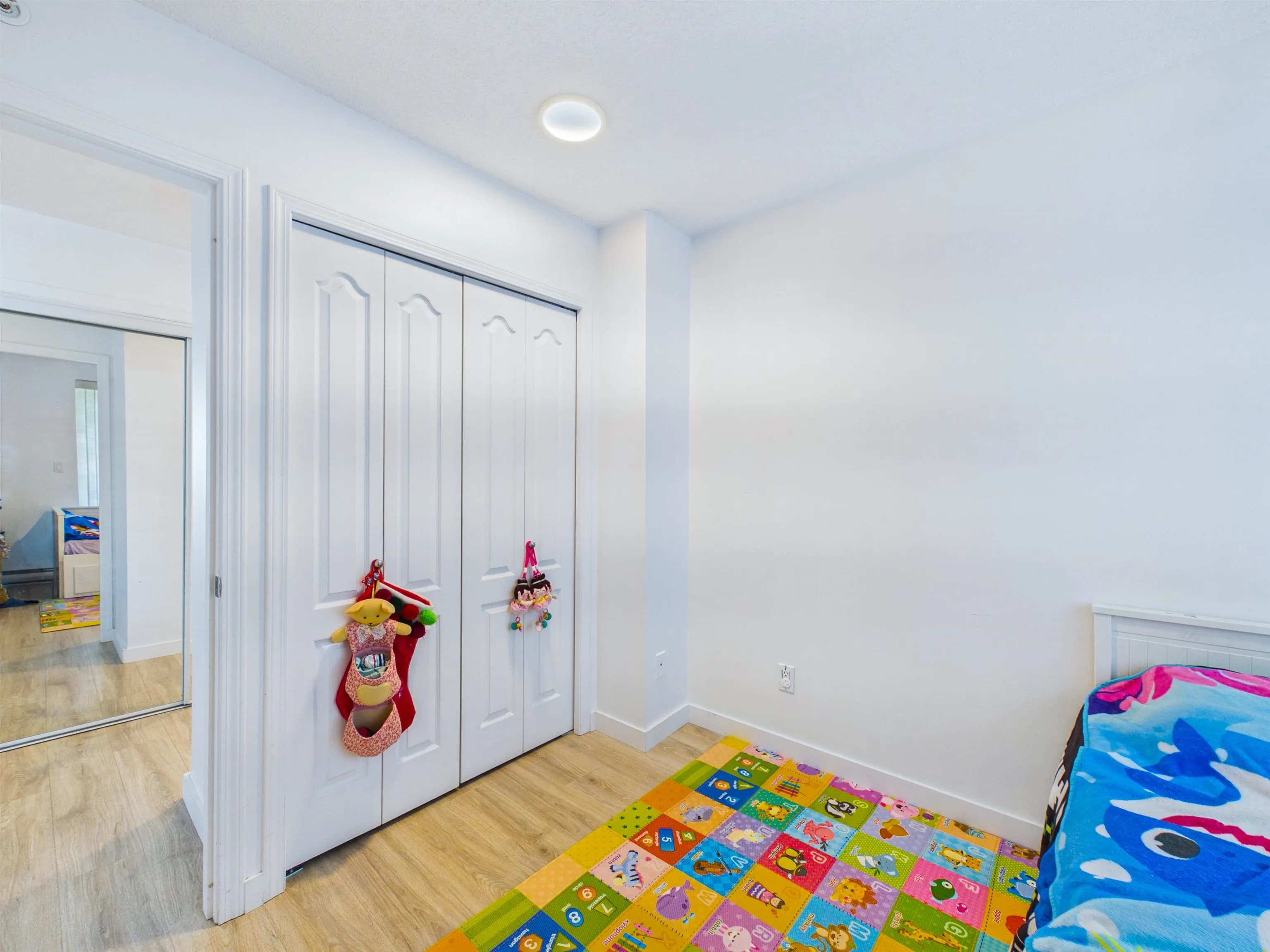 1405 6622 Southoaks Crescent, Burnaby, BC V5E 4K2 — image 26