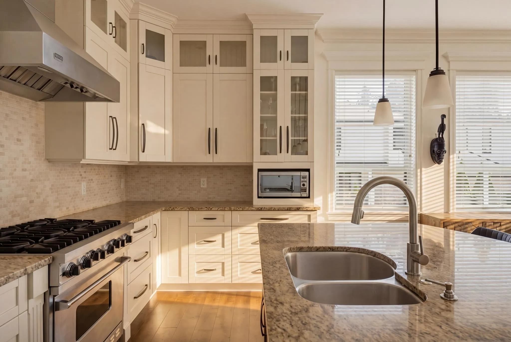 13536 14 Avenue, Surrey, BC V4A 5H5 — image 10