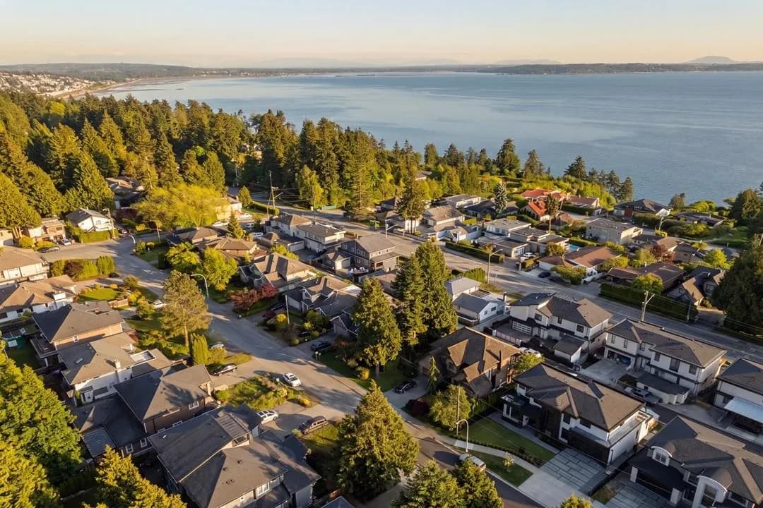 13536 14 Avenue, Surrey, BC V4A 5H5 — image 37