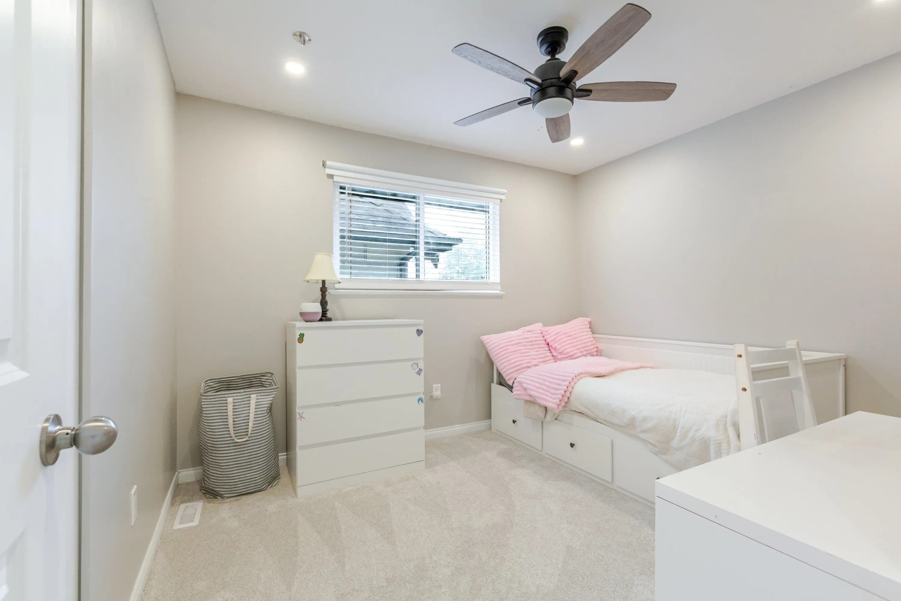 18416 68th Avenue, Surrey, BC V3S 9C1 — image 24