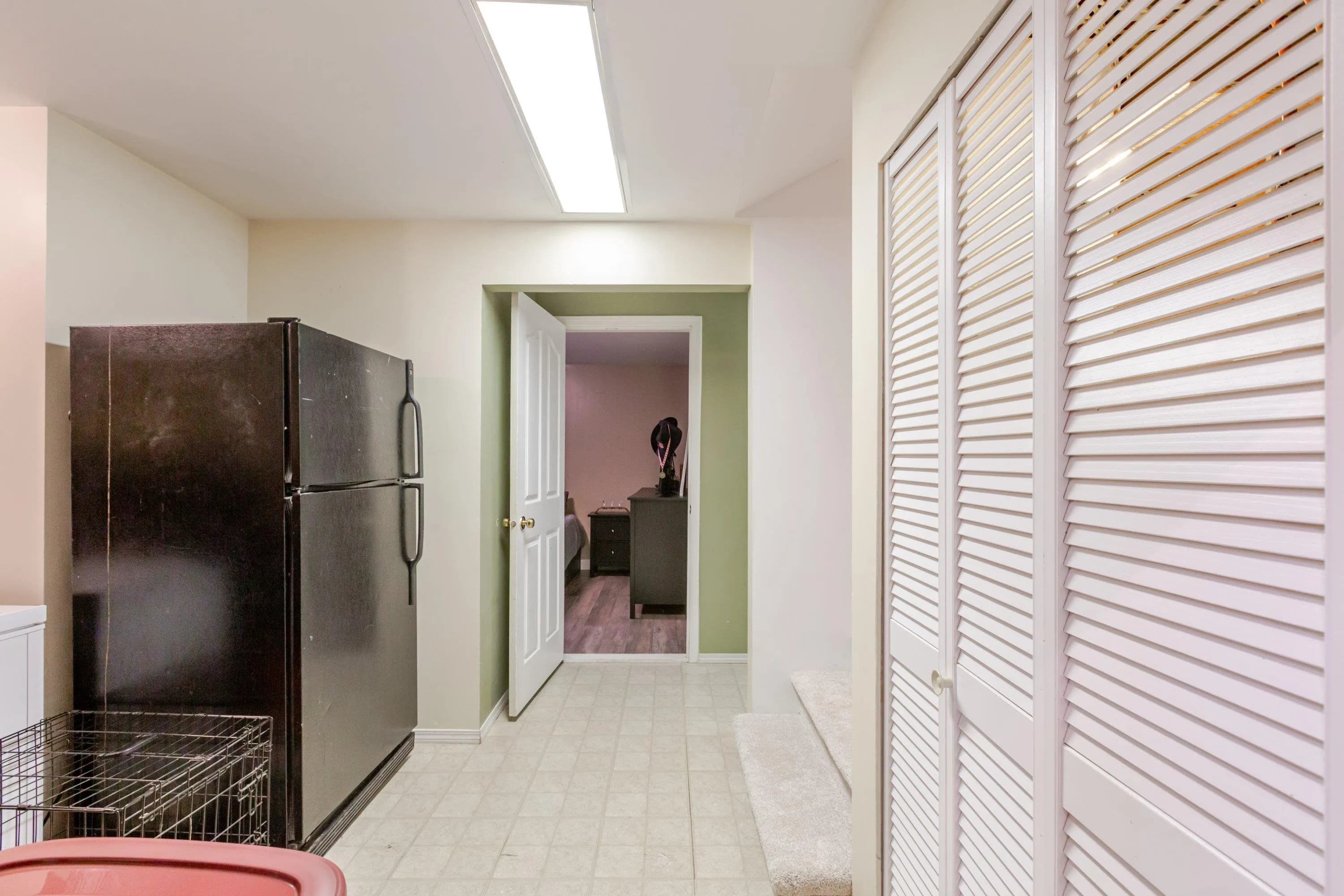 18416 68th Avenue, Surrey, BC V3S 9C1 — image 35