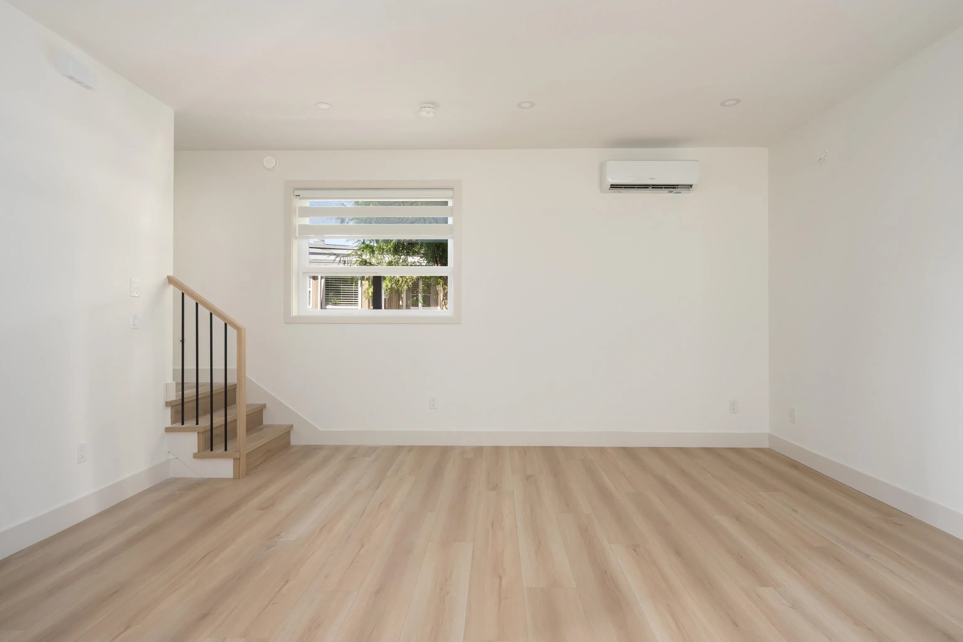 102 14753 111a Avenue, Surrey, BC V3R 2E2 — image 28