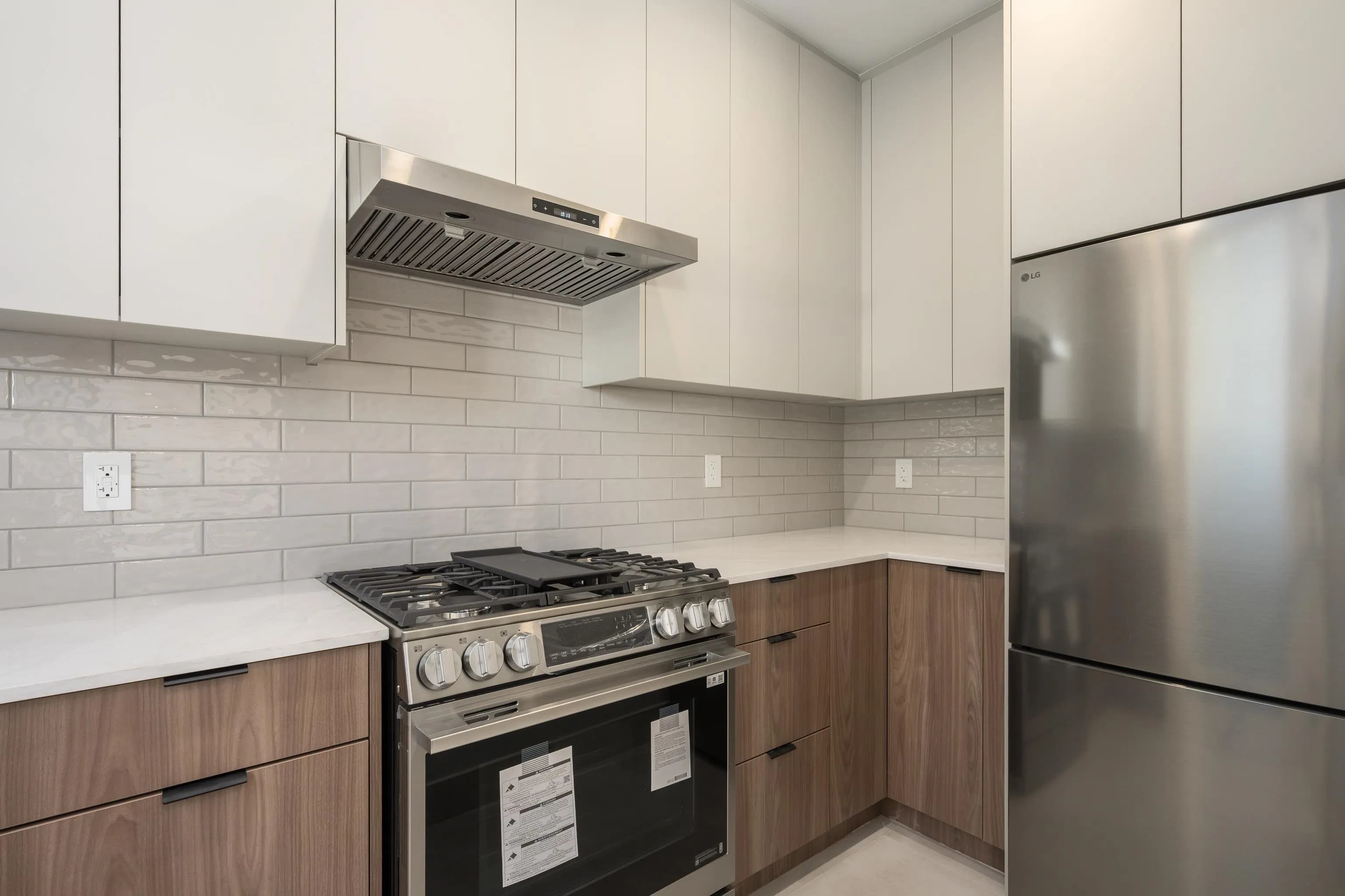 102 14753 111a Avenue, Surrey, BC V3R 2E2 — image 12