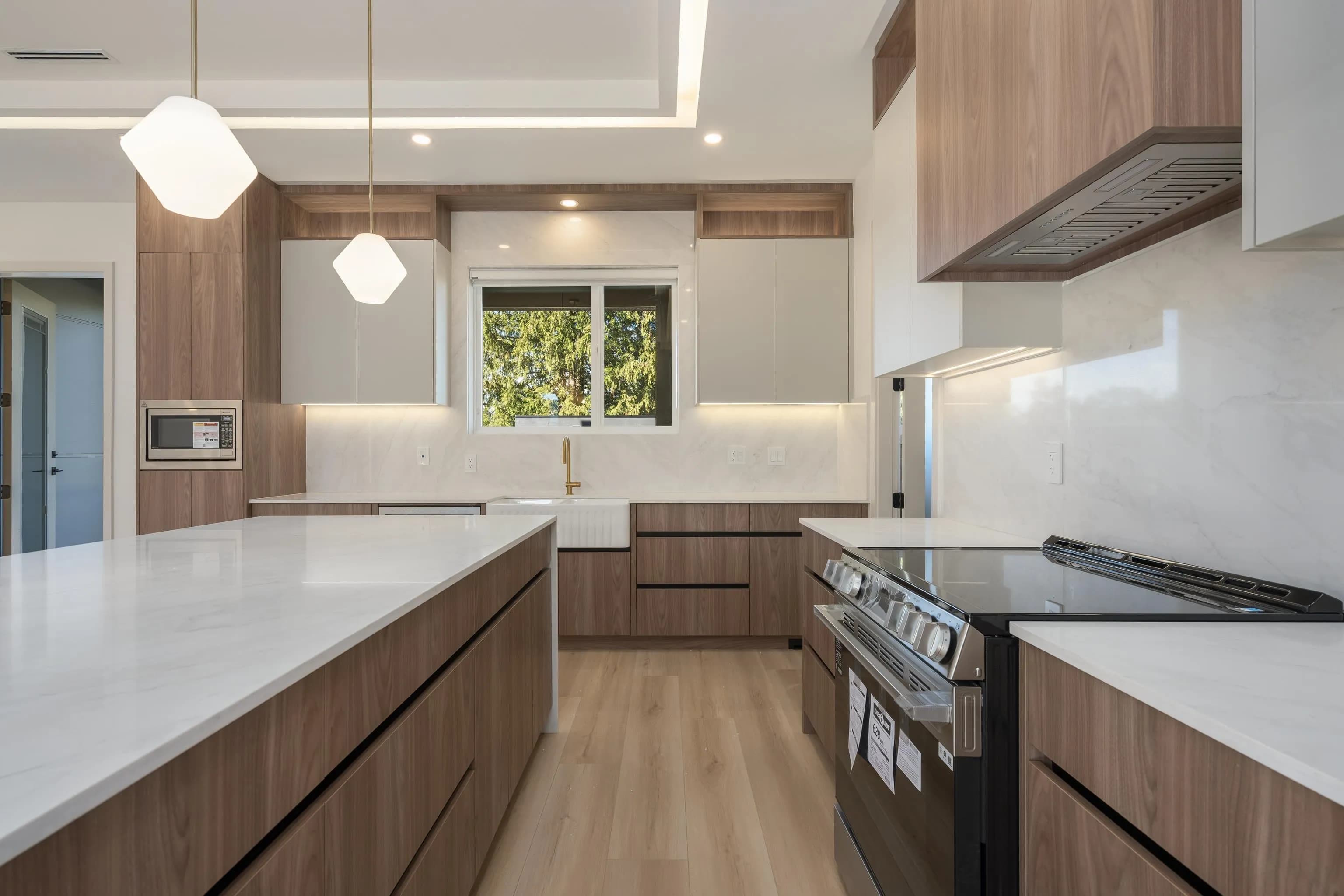 102 14753 111a Avenue, Surrey, BC V3R 2E2 — image 11