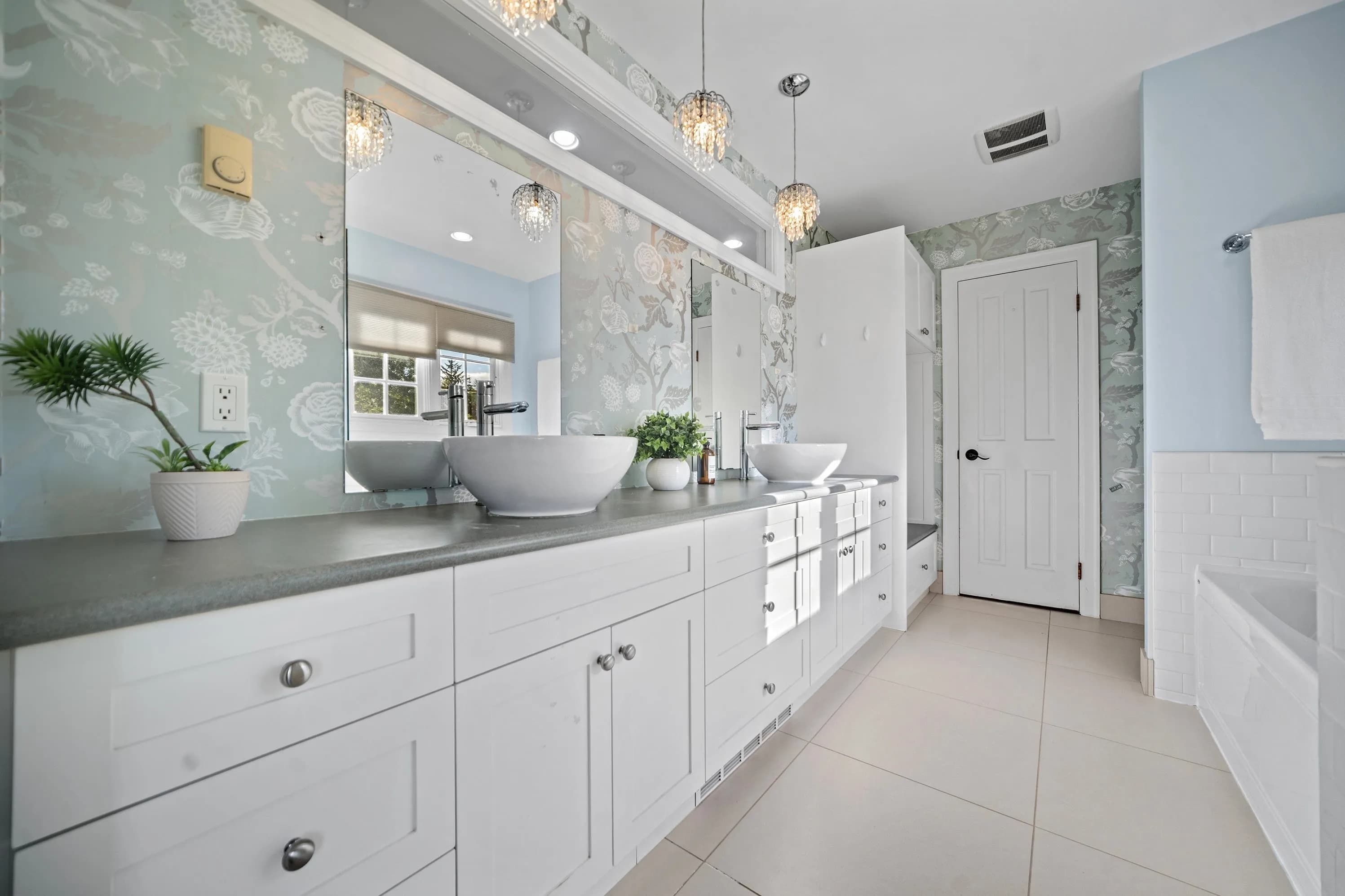 13411 25th Avenue, Surrey, BC V4P 1Y8 — image 34