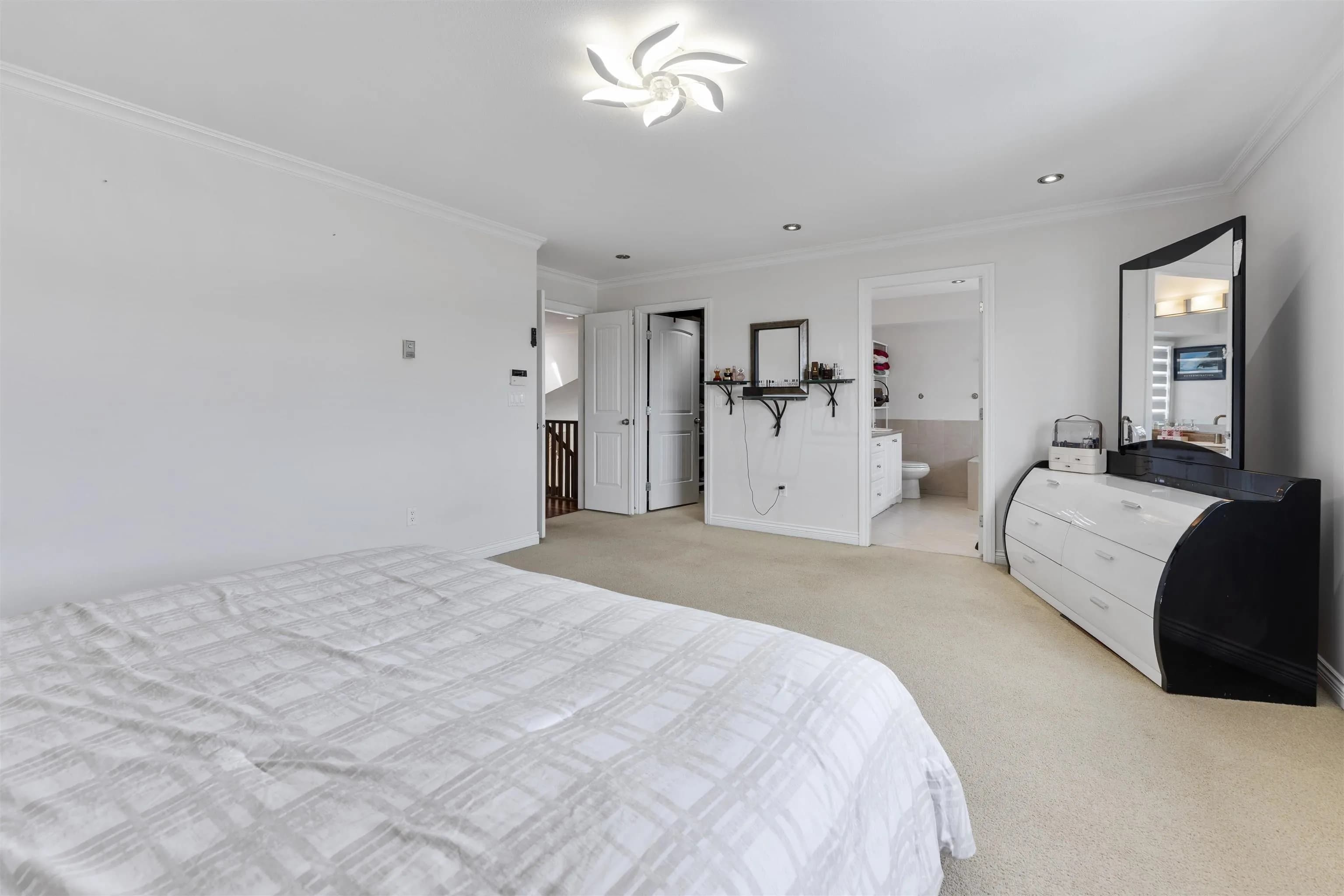 7670 150b Street, Surrey, BC V3S 5P1 — image 19