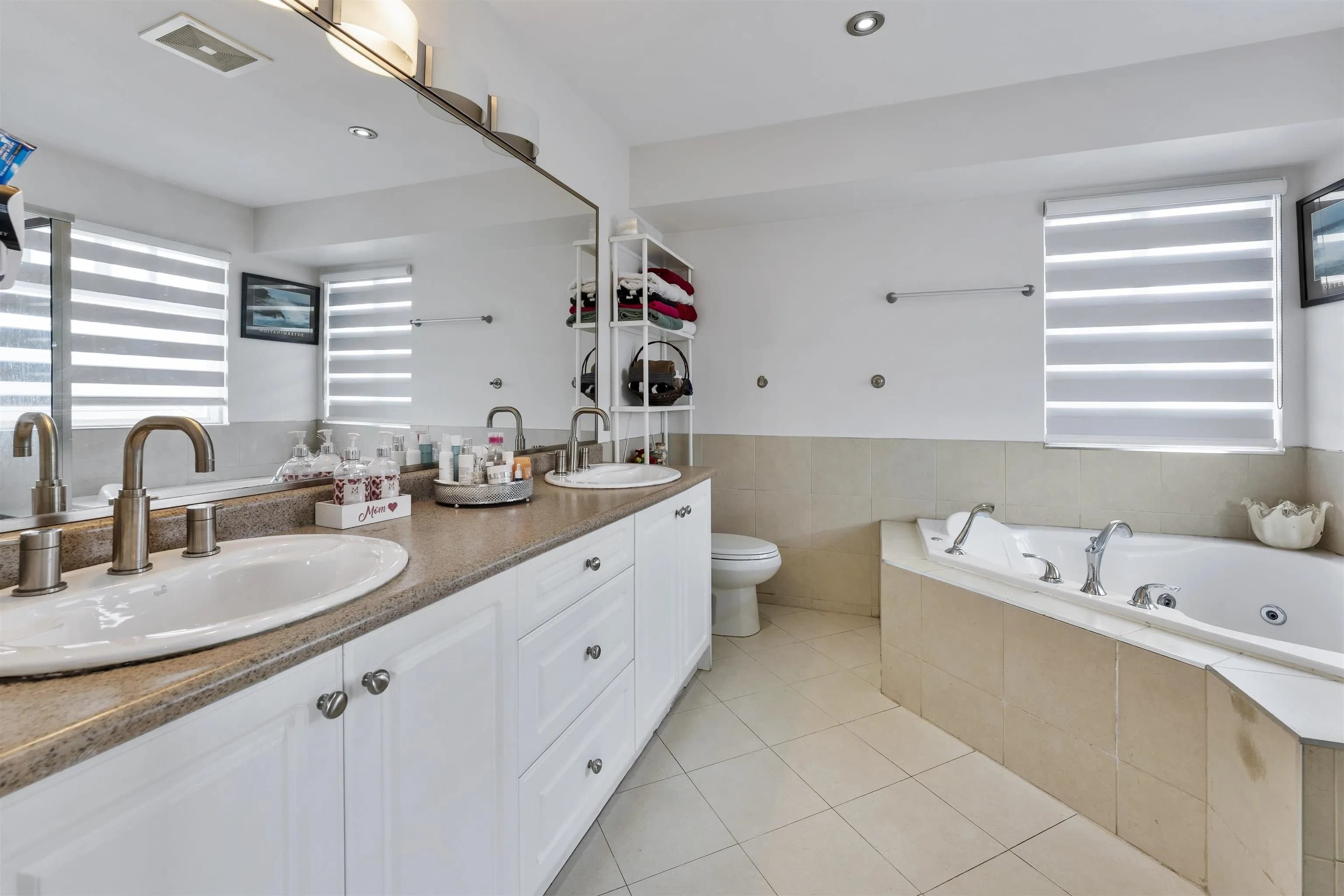 7670 150b Street, Surrey, BC V3S 5P1 — image 17