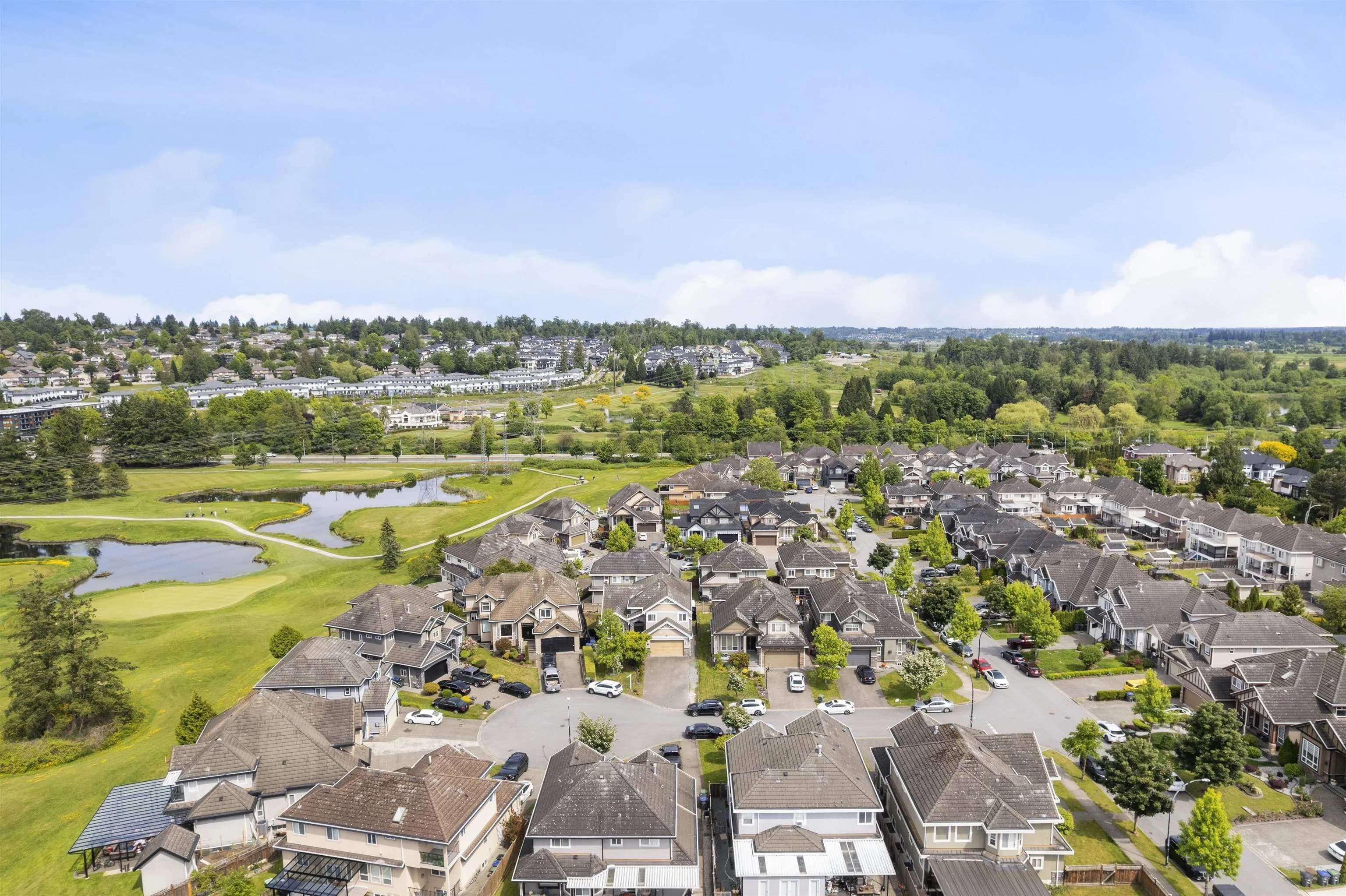 7670 150b Street, Surrey, BC V3S 5P1 — image 37