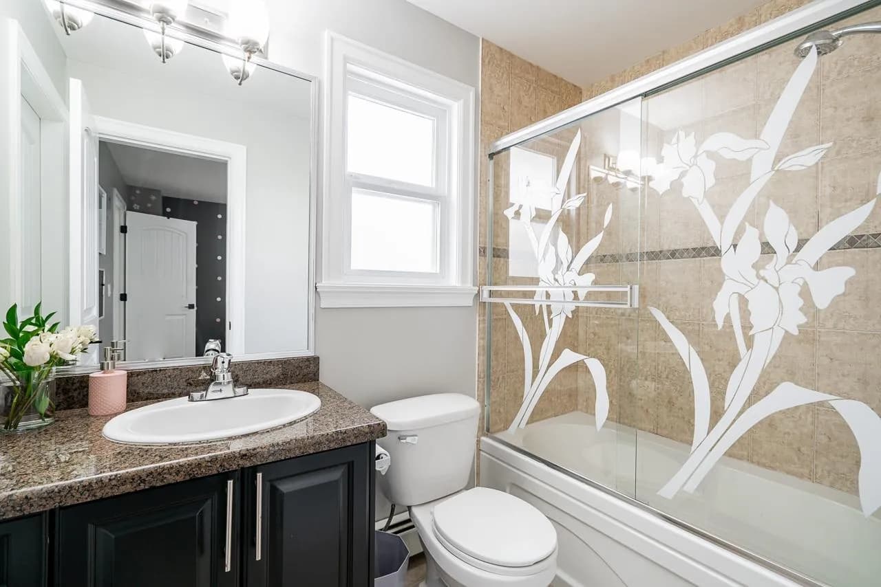 7077 149a Street, Surrey, BC V3S 1K2 — image 22