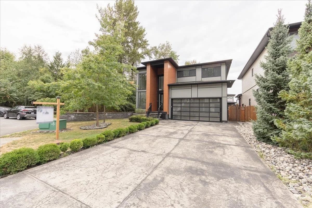 12391 Allison Street, Maple Ridge, BC V2X 4L4 — image 1
