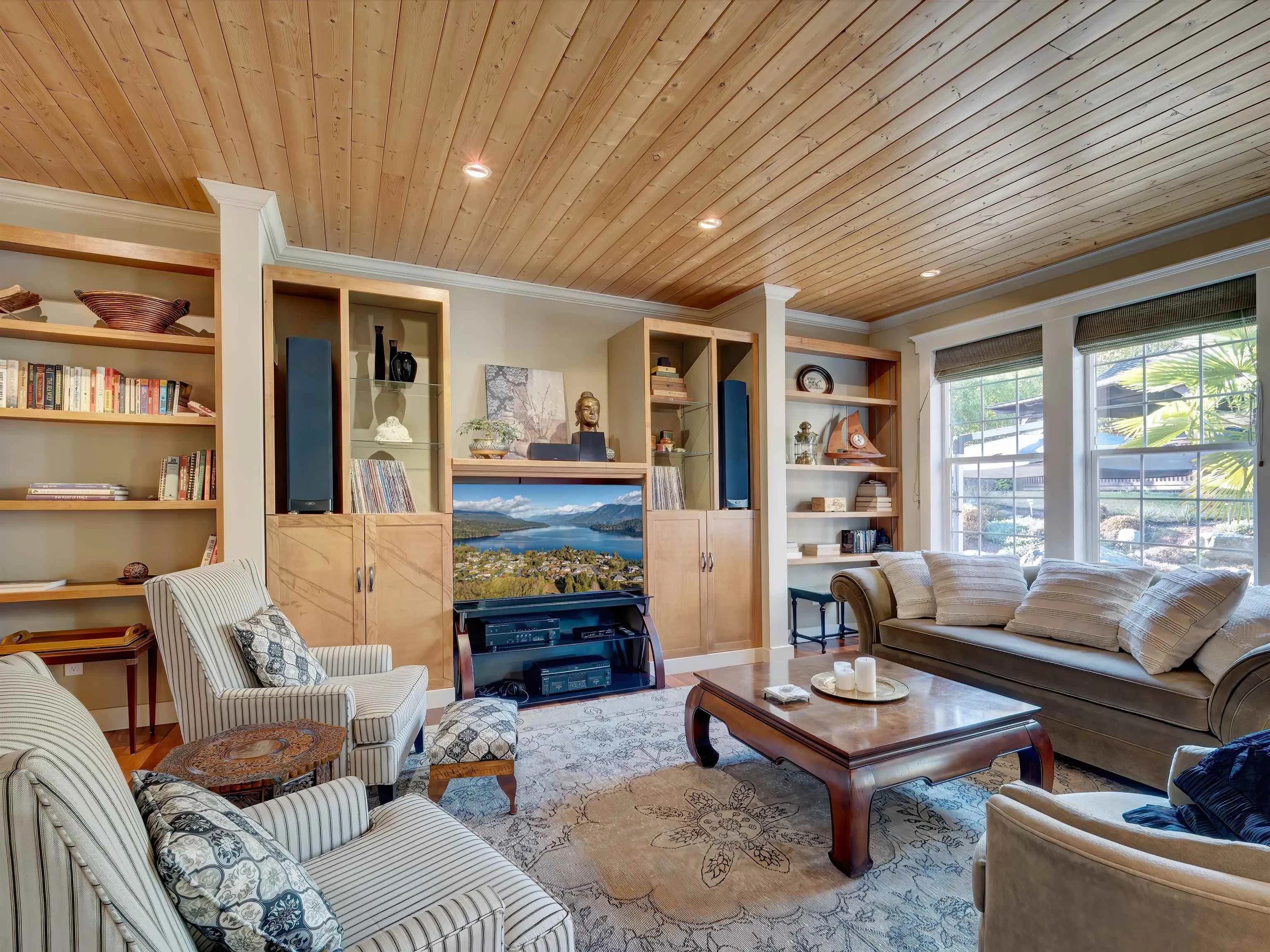 6161 Highmoor Place, Sechelt, BC V7Z 0L1 — image 16
