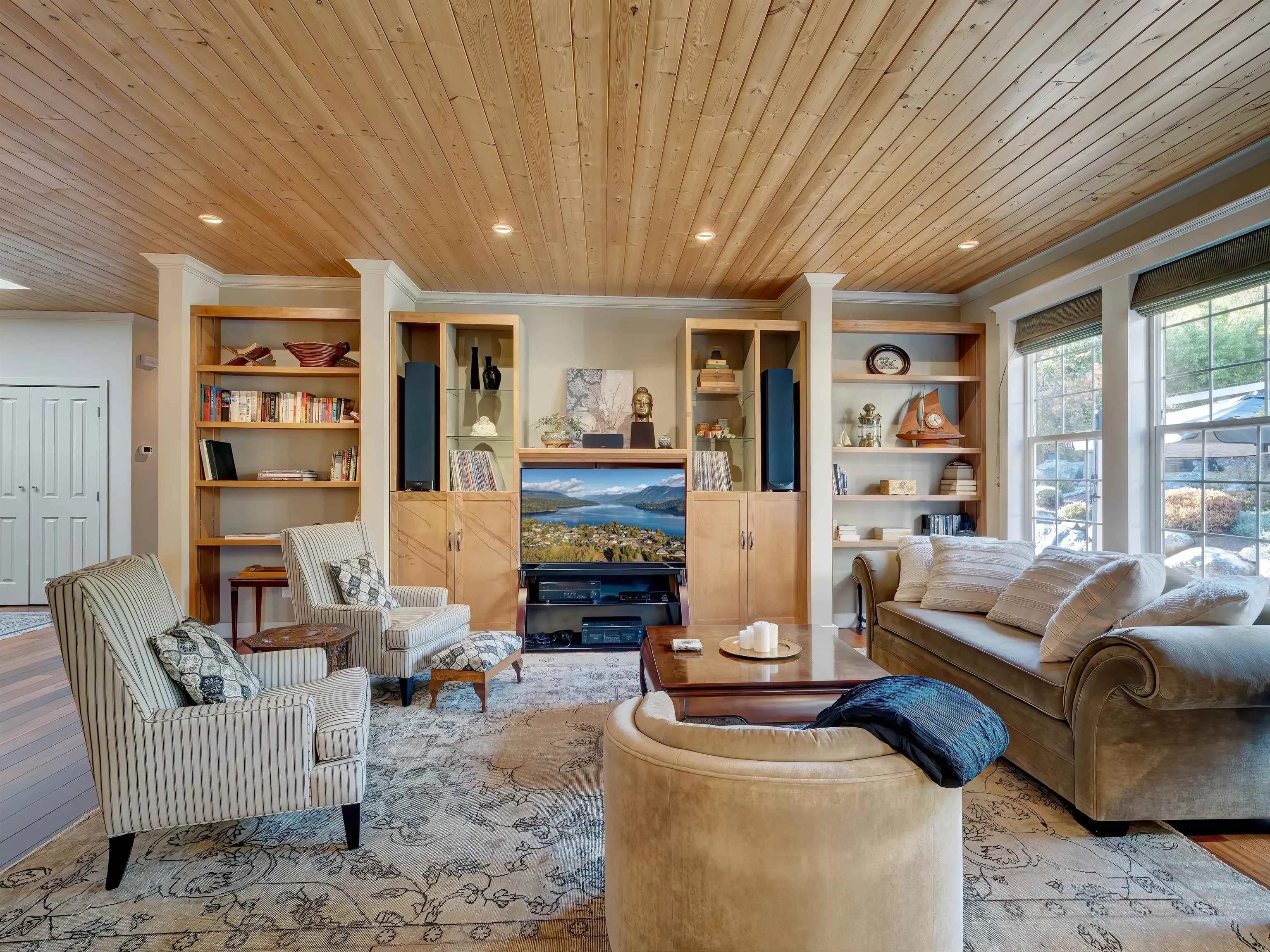 6161 Highmoor Place, Sechelt, BC V7Z 0L1 — image 17