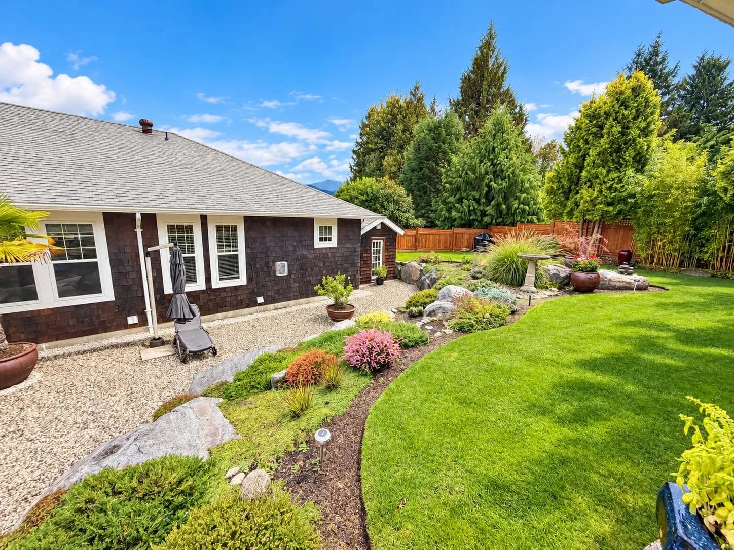 6161 Highmoor Place, Sechelt, BC V7Z 0L1 — image 7