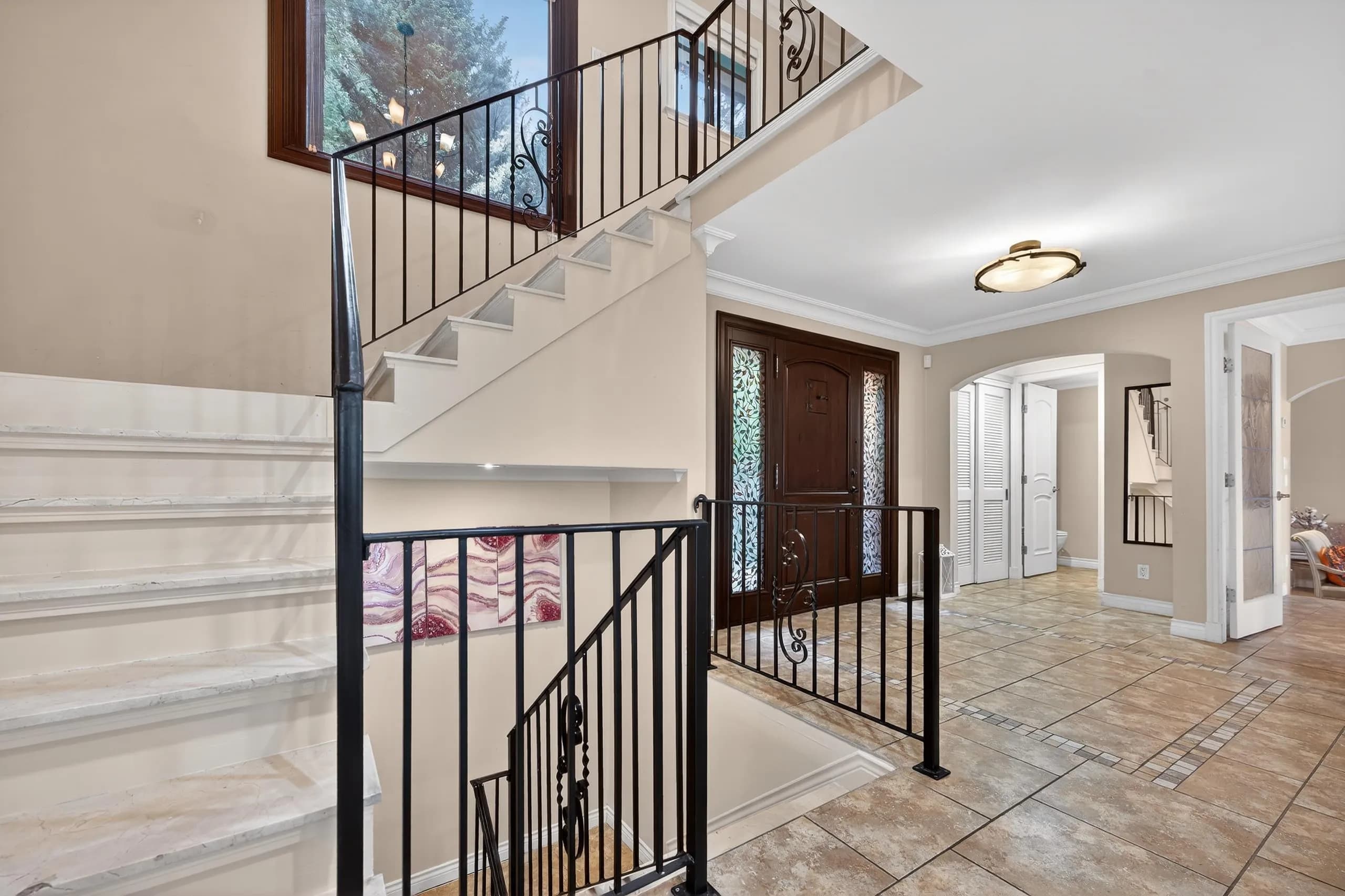1375 Burnside Road, West Vancouver, BC V7S 2P6 — image 8