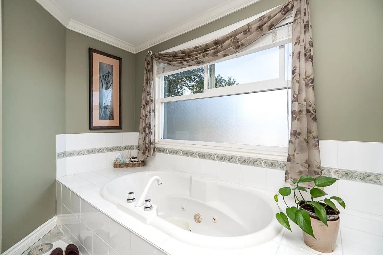 14569 75a Avenue, Surrey, BC V3S 8T9 — image 16