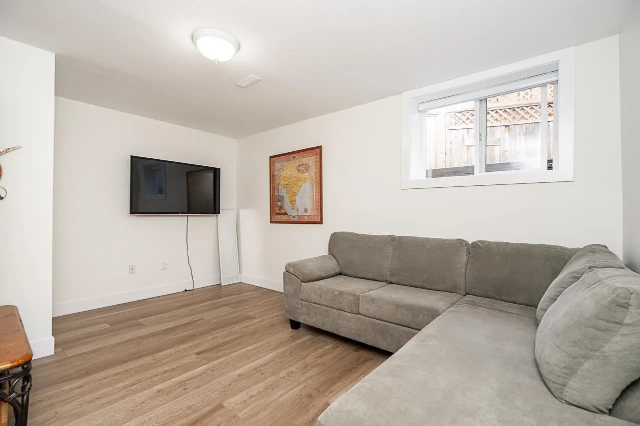 14569 75a Avenue, Surrey, BC V3S 8T9 — image 23