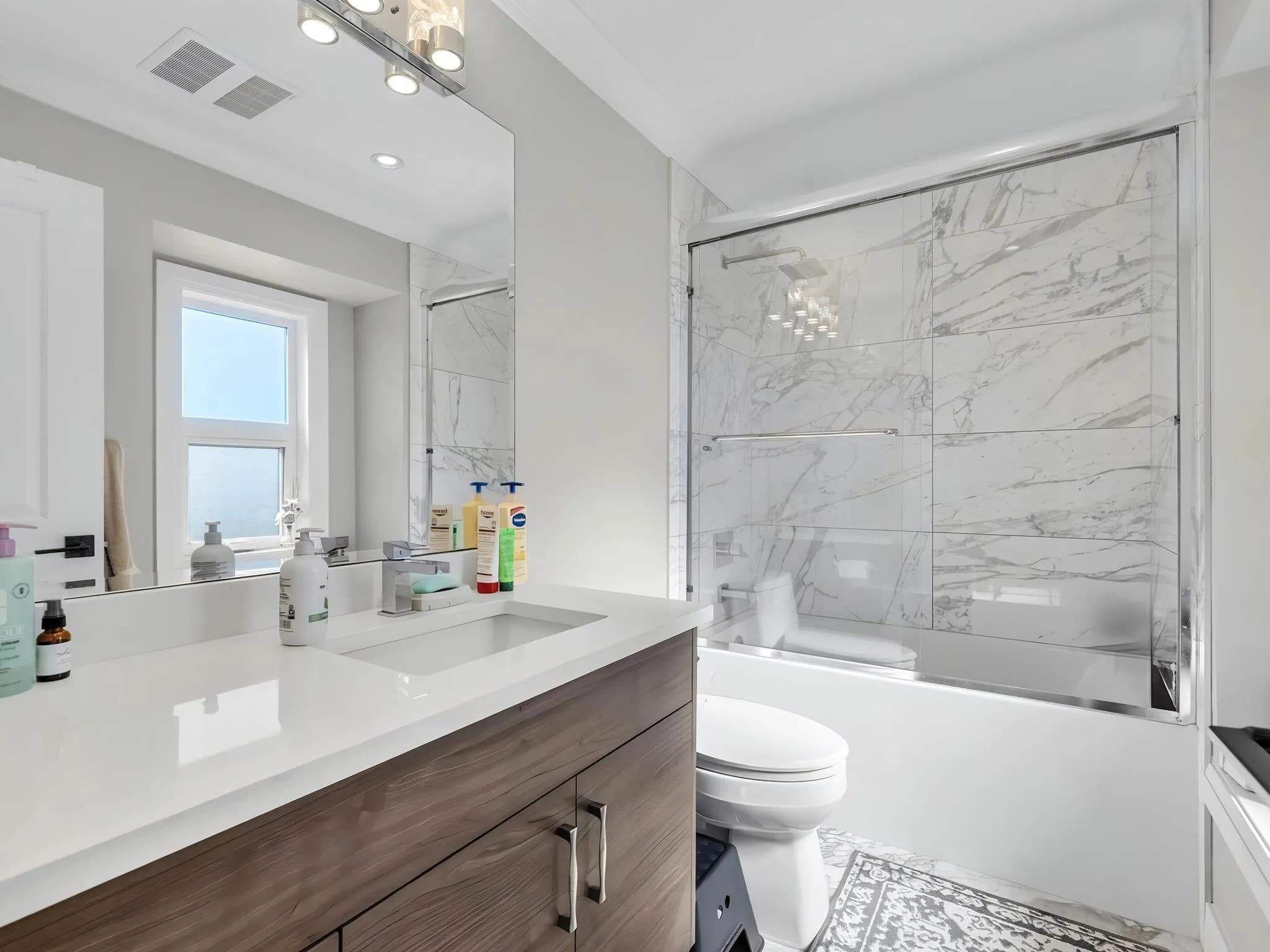 15949 39a Avenue, Surrey, BC V3Z 0Y3 — image 24