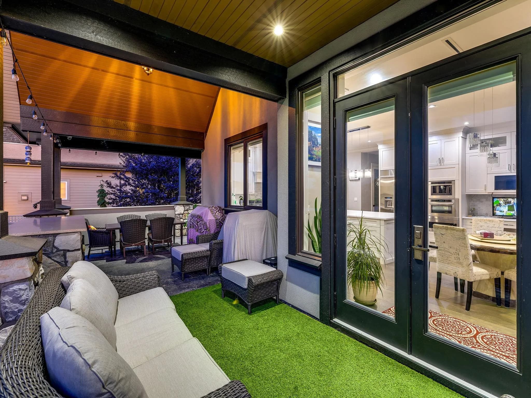15949 39a Avenue, Surrey, BC V3Z 0Y3 — image 30