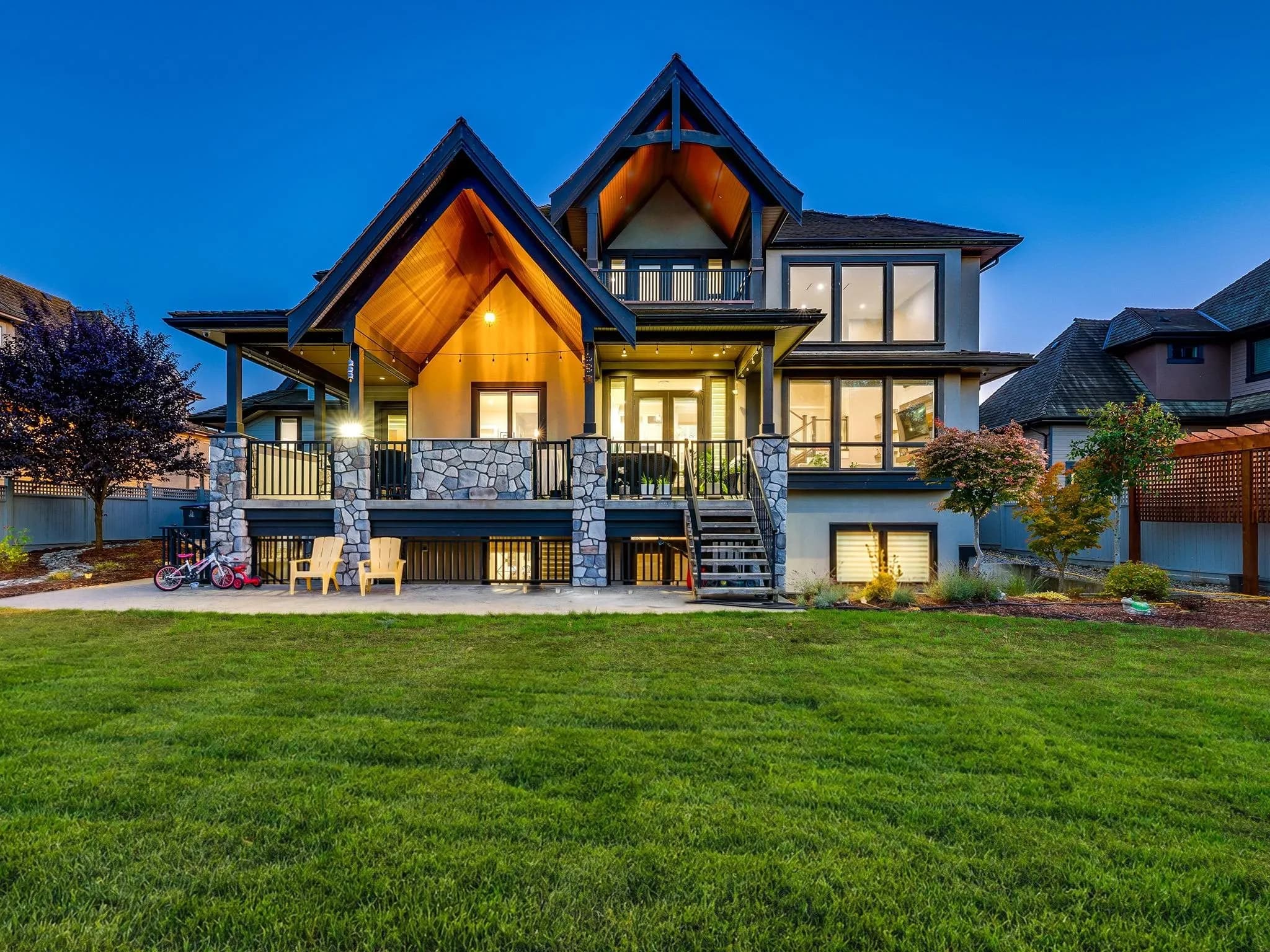 15949 39a Avenue, Surrey, BC V3Z 0Y3 — image 33