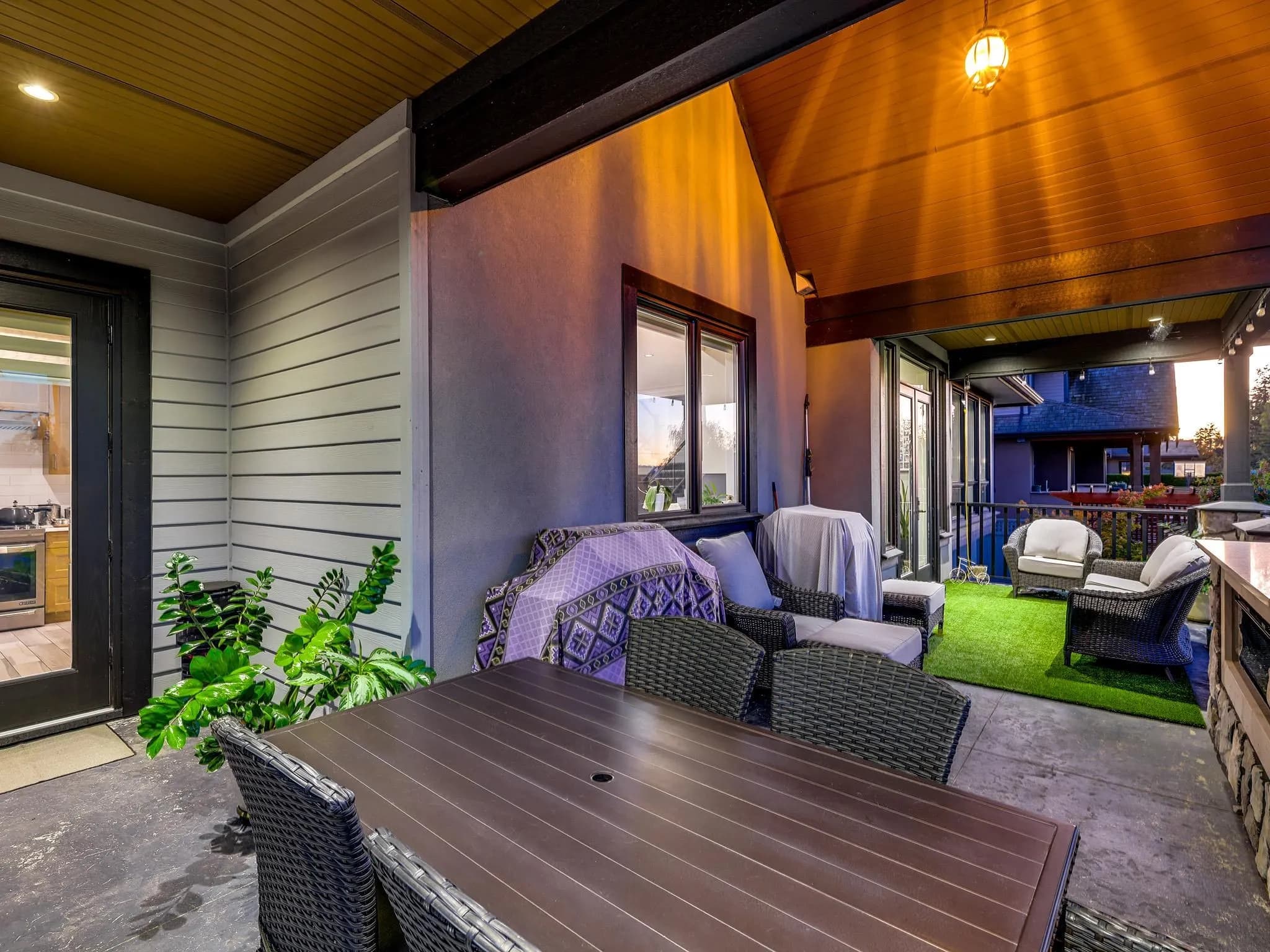 15949 39a Avenue, Surrey, BC V3Z 0Y3 — image 31