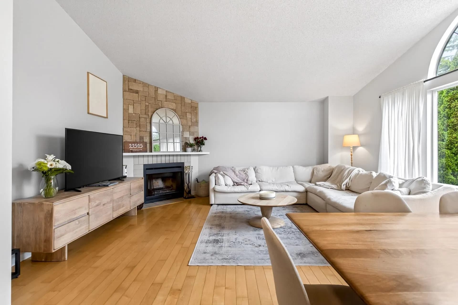 22525 Brickwood Close, Maple Ridge, BC V2X 9J5 — image 14