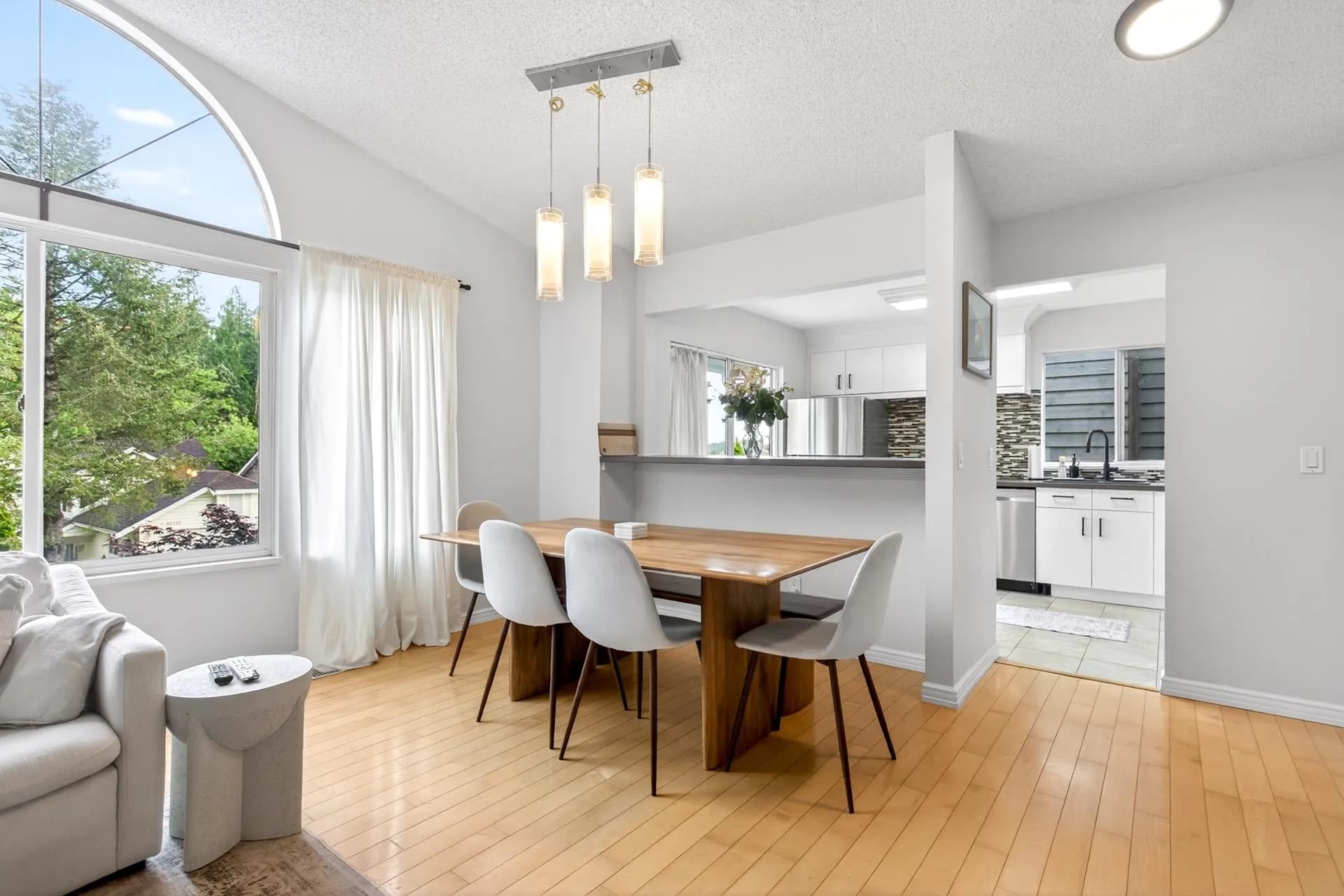 22525 Brickwood Close, Maple Ridge, BC V2X 9J5 — image 20