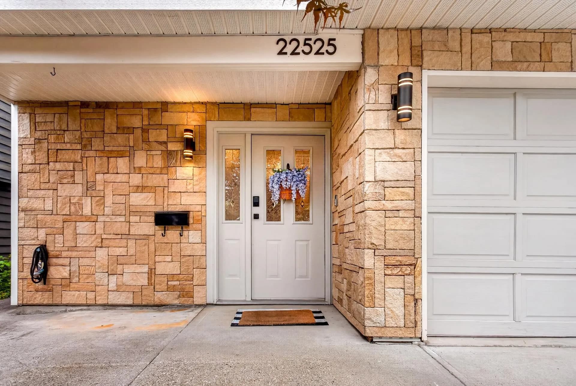 22525 Brickwood Close, Maple Ridge, BC V2X 9J5 — image 4