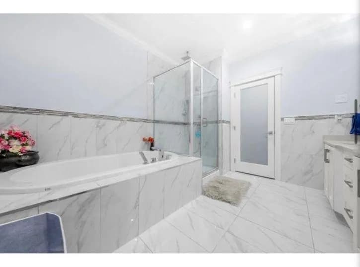 6637 121a Street, Surrey, BC V3W 0H8 — image 15