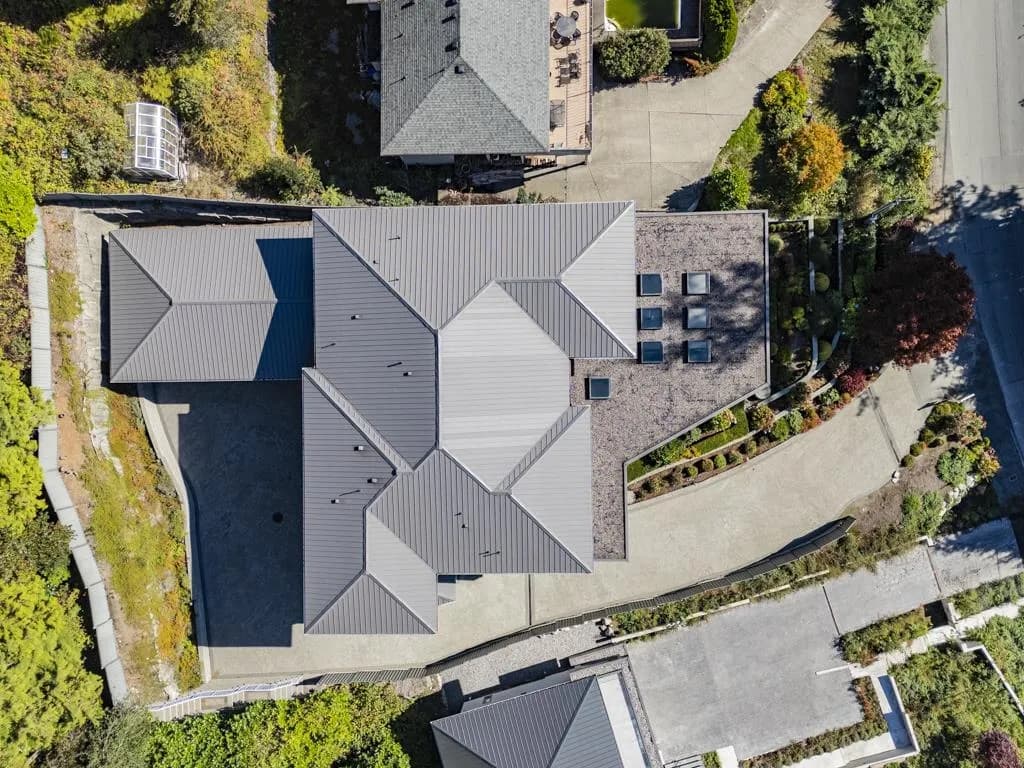 3185 Benbow Road, West Vancouver, BC V7V 3E1 — image 3