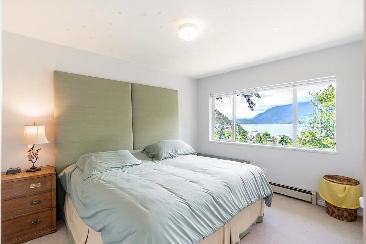6330 Chatham Street, West Vancouver, BC V7W 2E2 — image 18