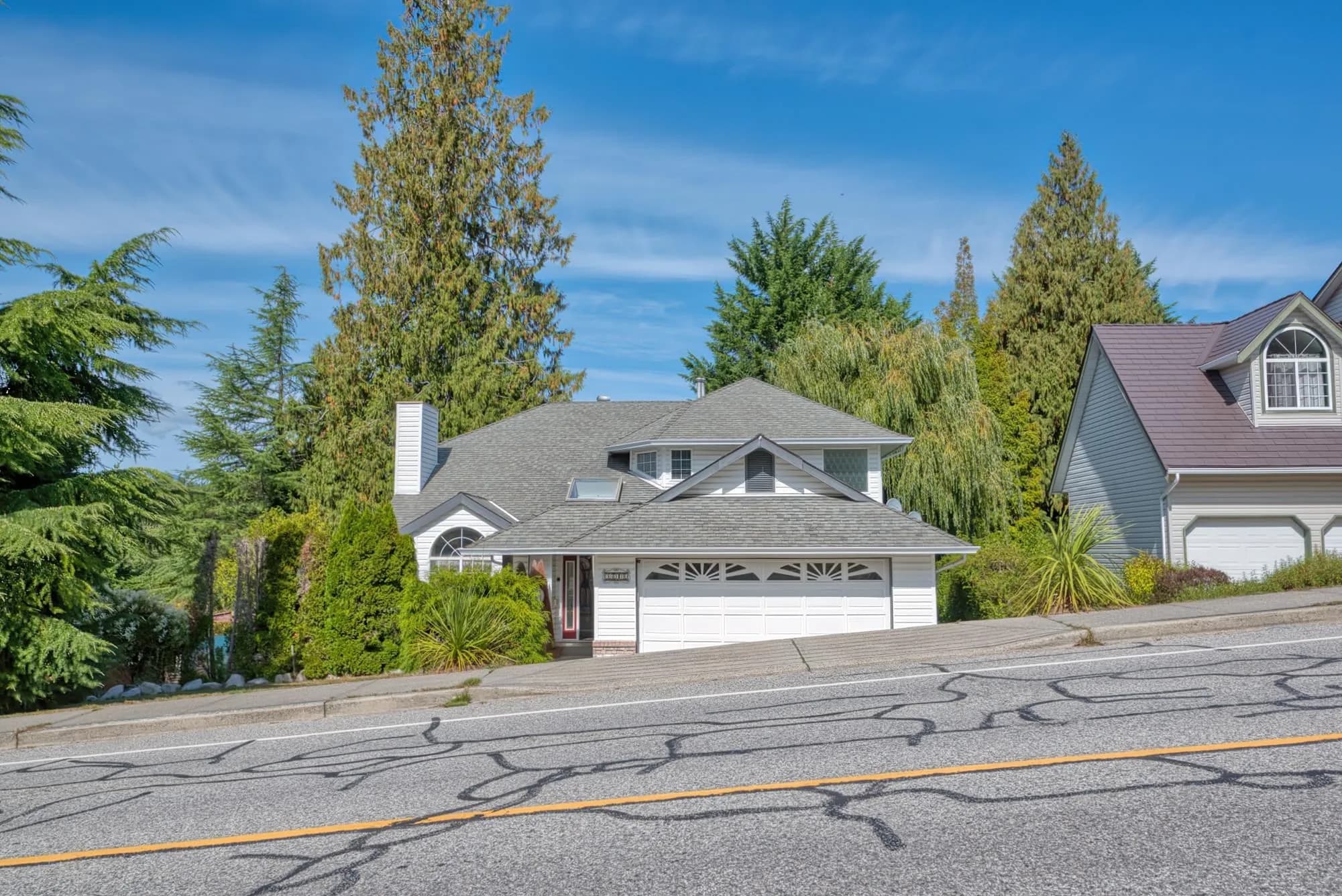 5818 Trail Avenue, Sechelt, BC V7Z 0L9 — image 5