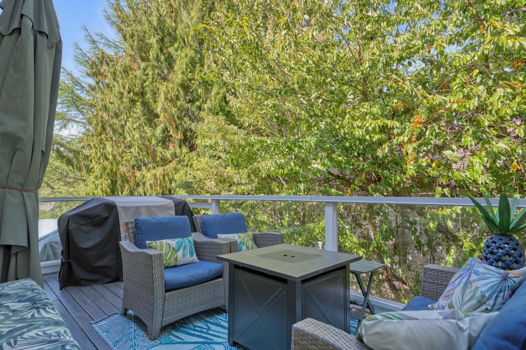 5818 Trail Avenue, Sechelt, BC V7Z 0L9 — image 29