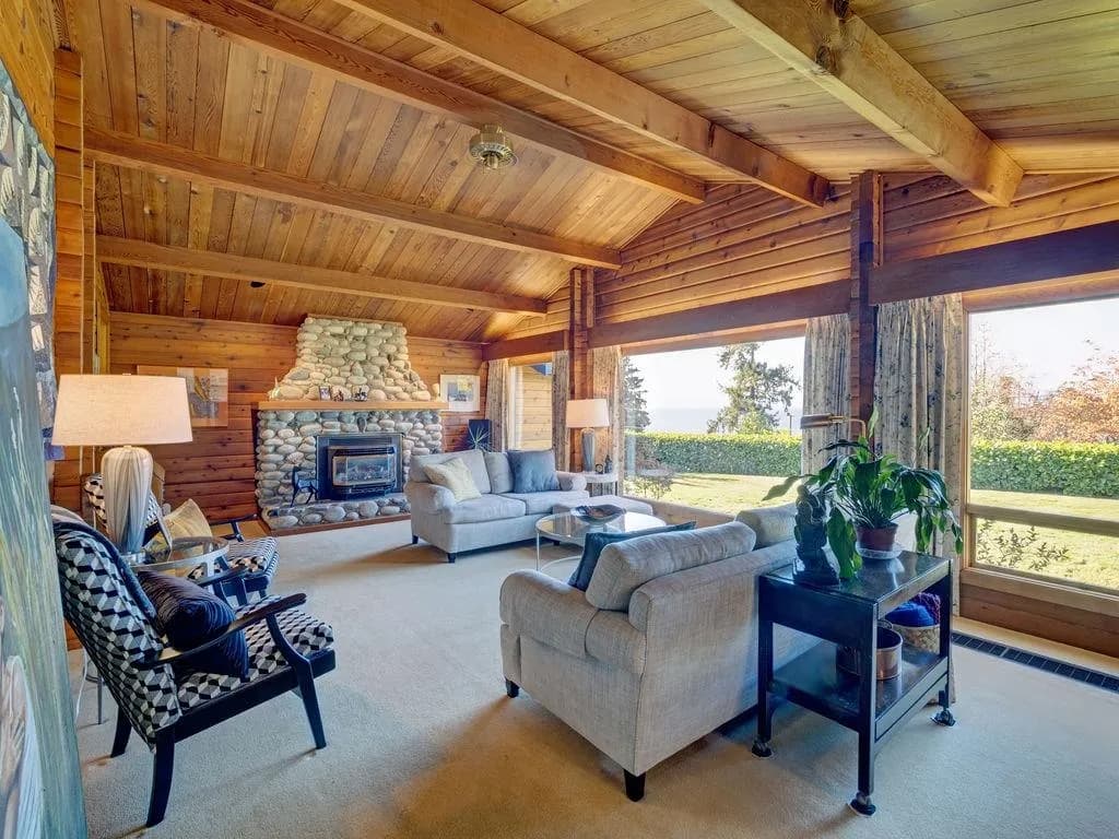 5229 Yacht Road, Sechelt, BC V7Z 0C1 — image 1