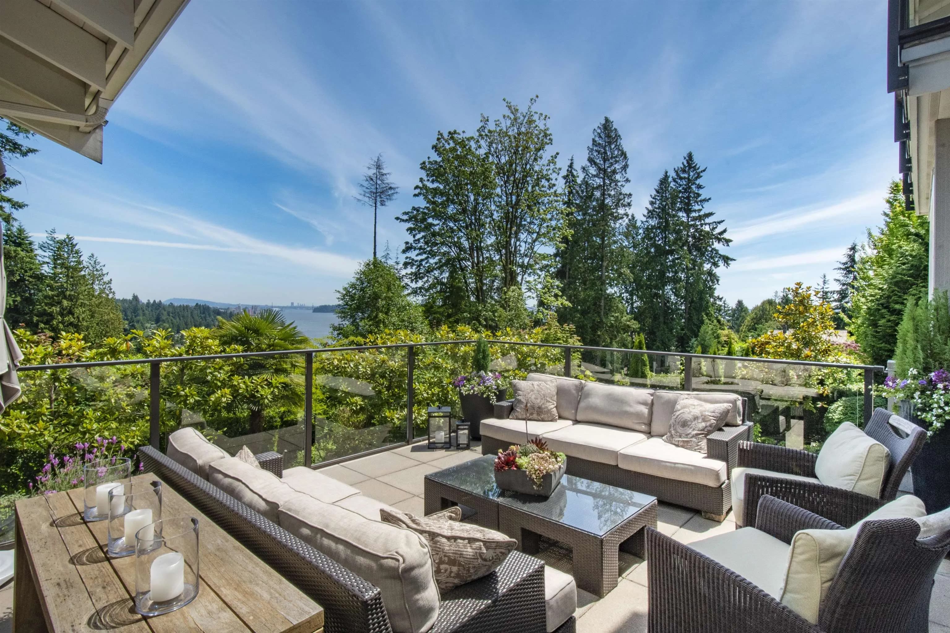 460 Westholme Road, West Vancouver, BC V7V 2N1 — image 3