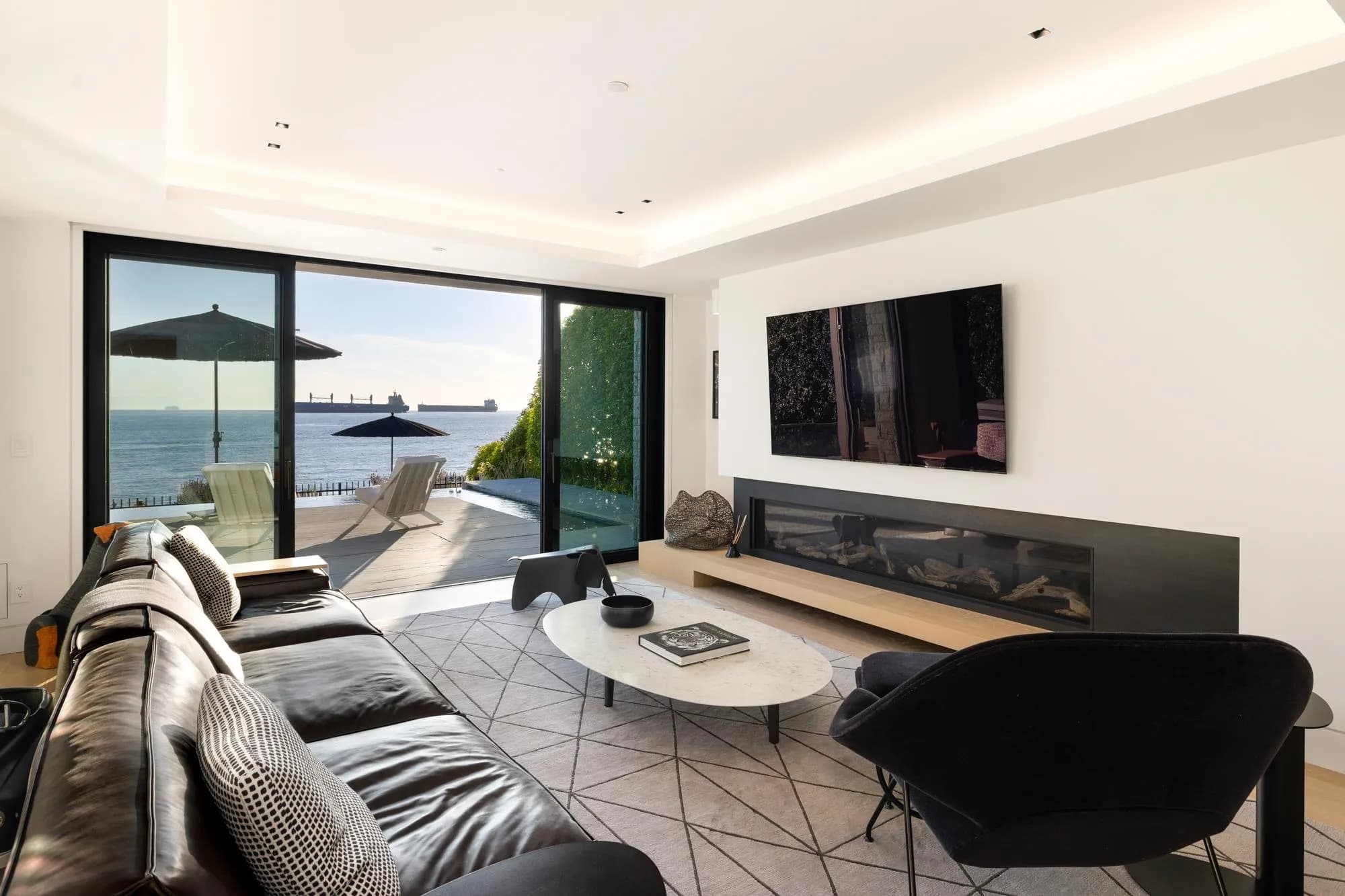 3156 Travers Avenue, West Vancouver, BC V7V 1G3 — image 24