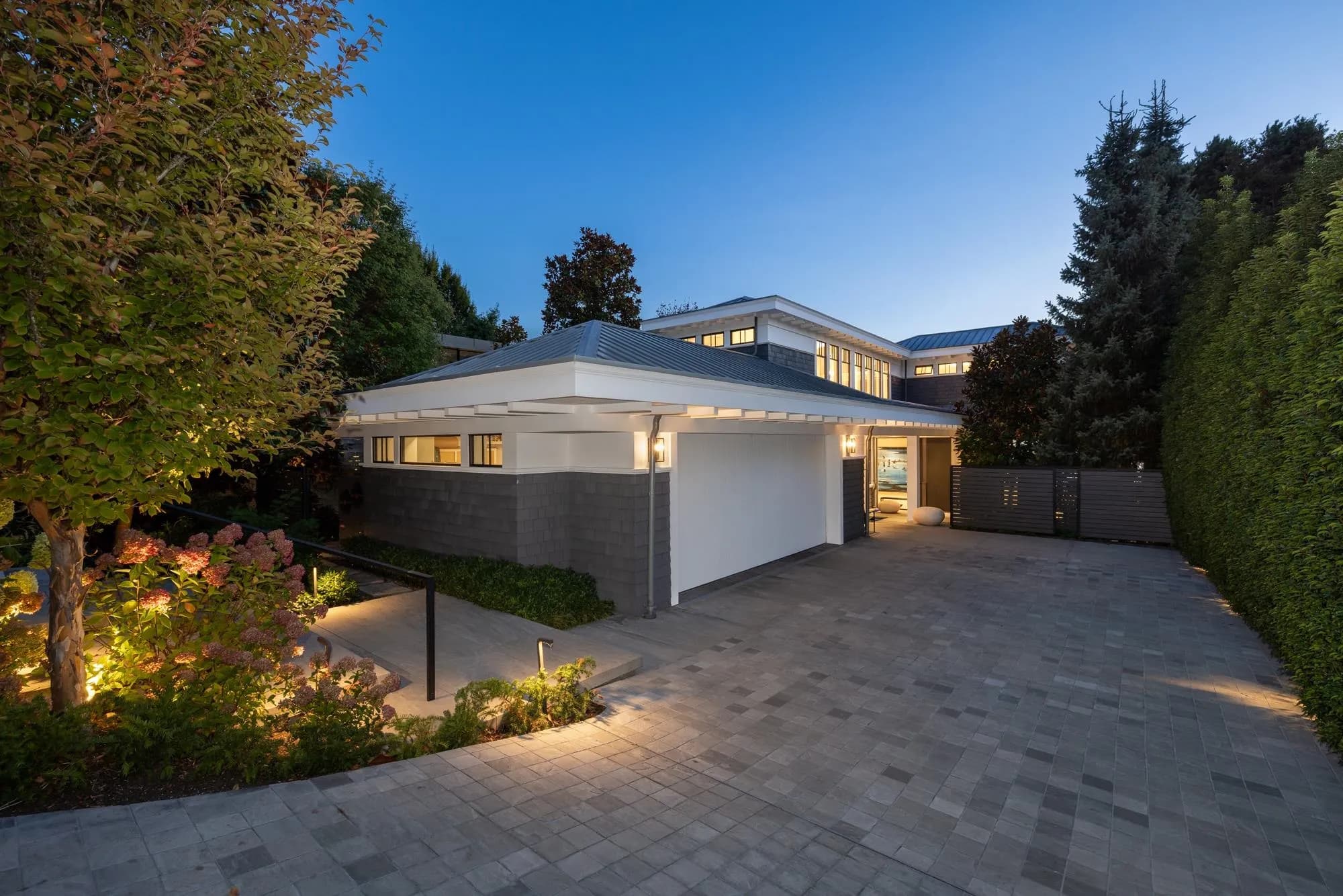 3156 Travers Avenue, West Vancouver, BC V7V 1G3 — image 2